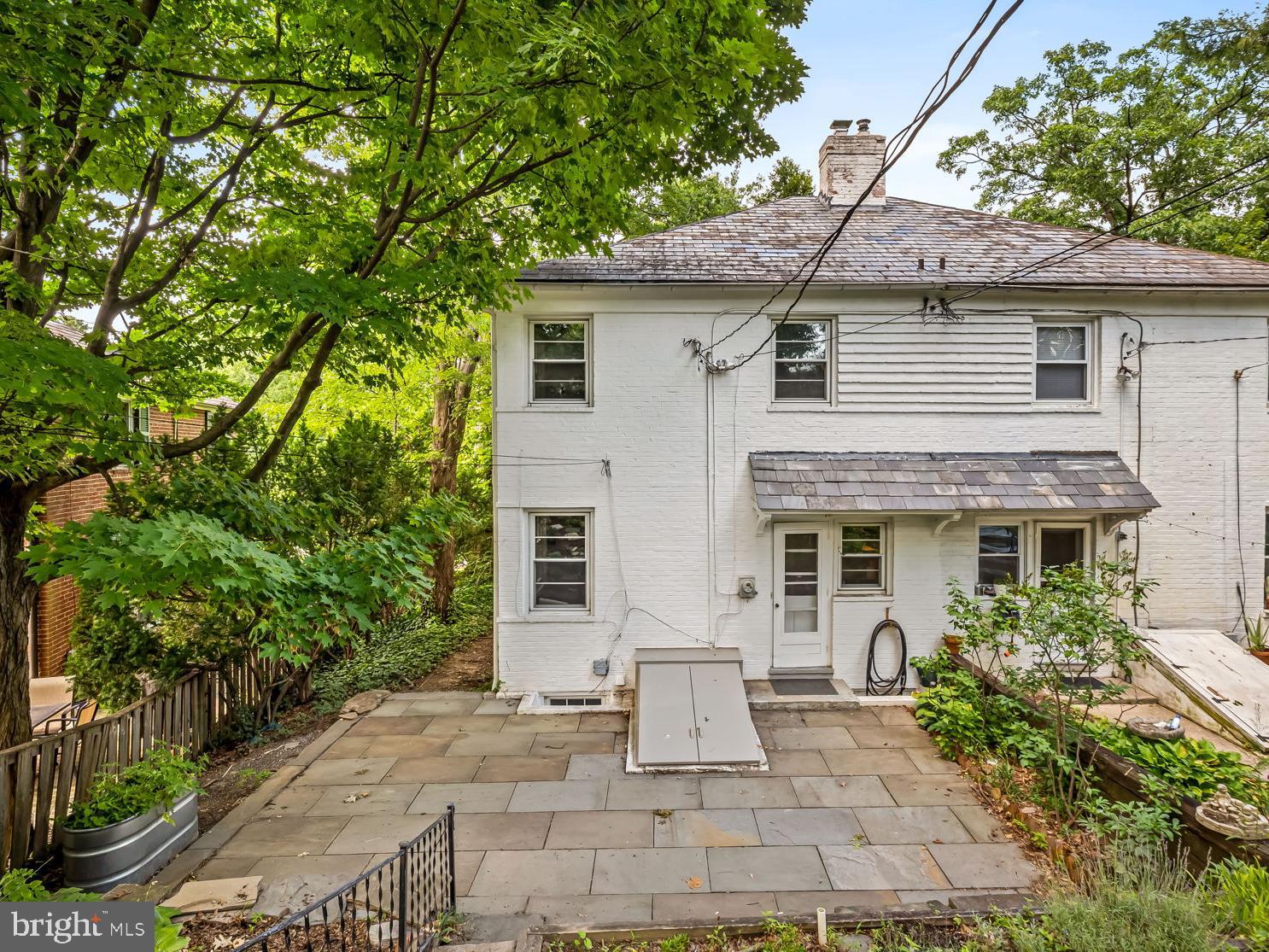 ORIGINAL NORTHWOOD - Residential