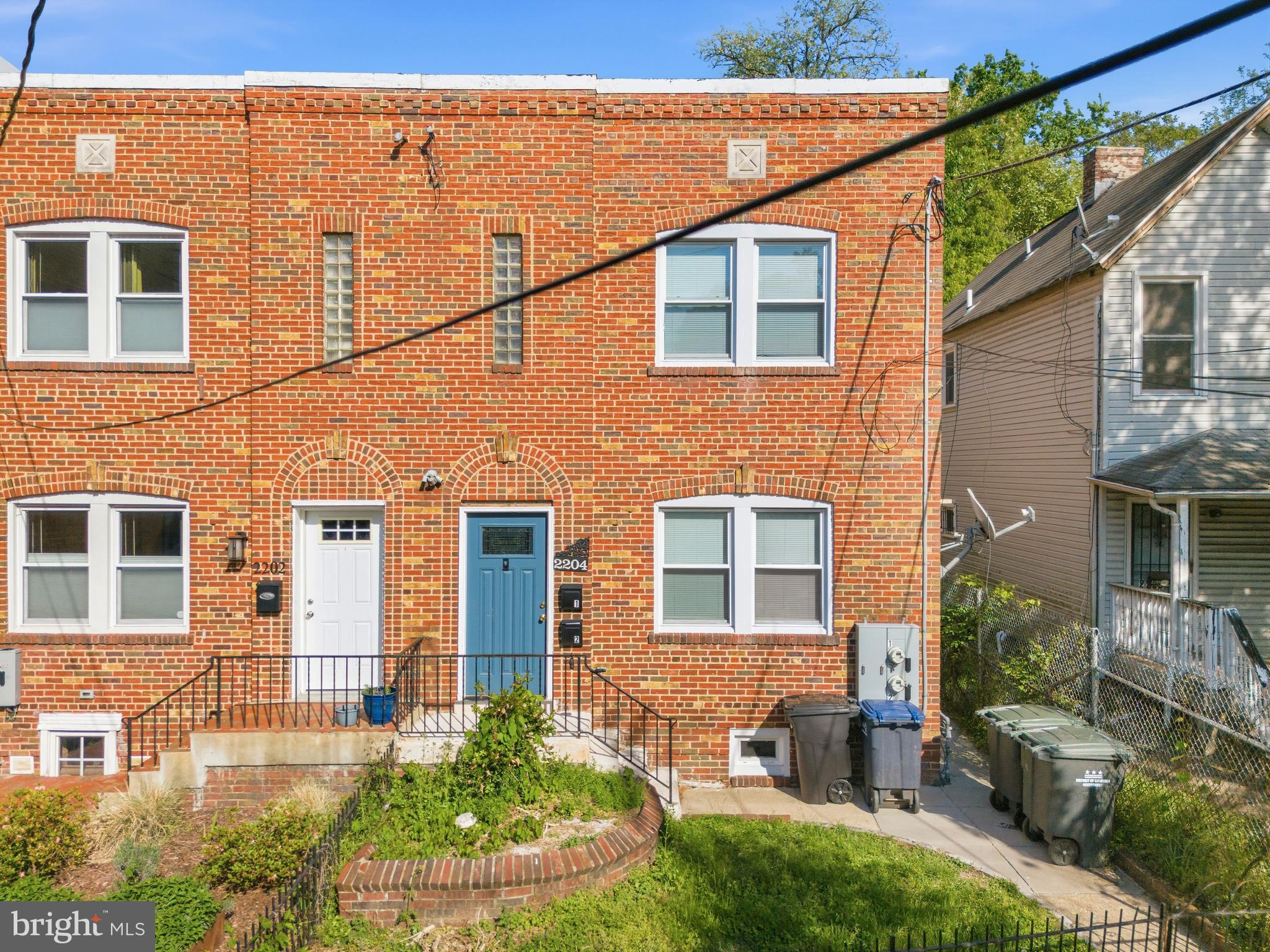 ANACOSTIA - Residential Income