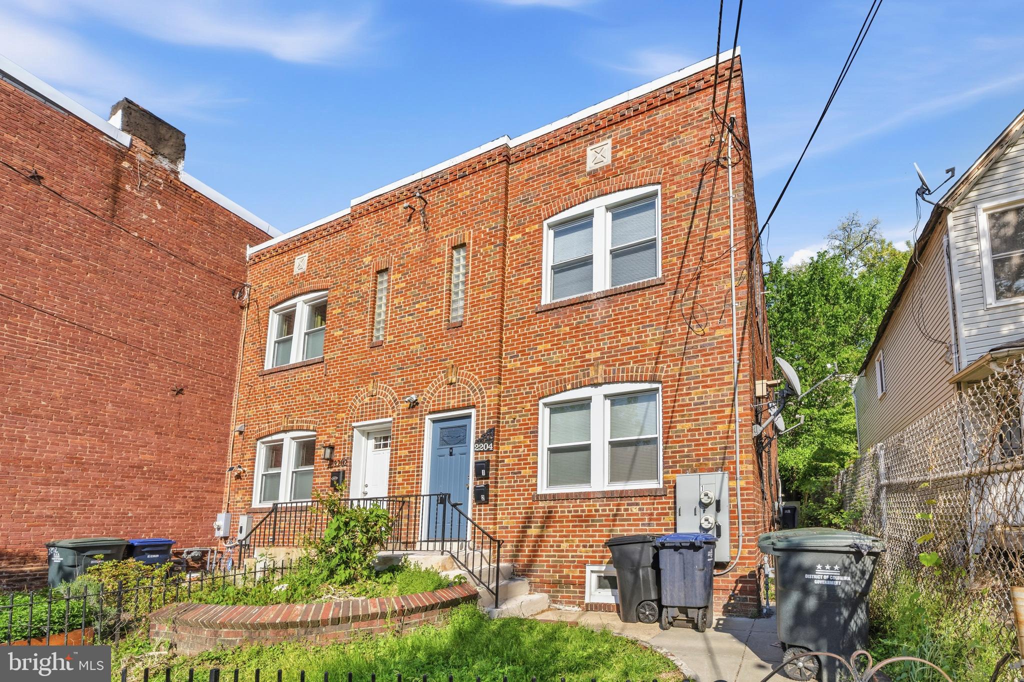 ANACOSTIA - Residential Income
