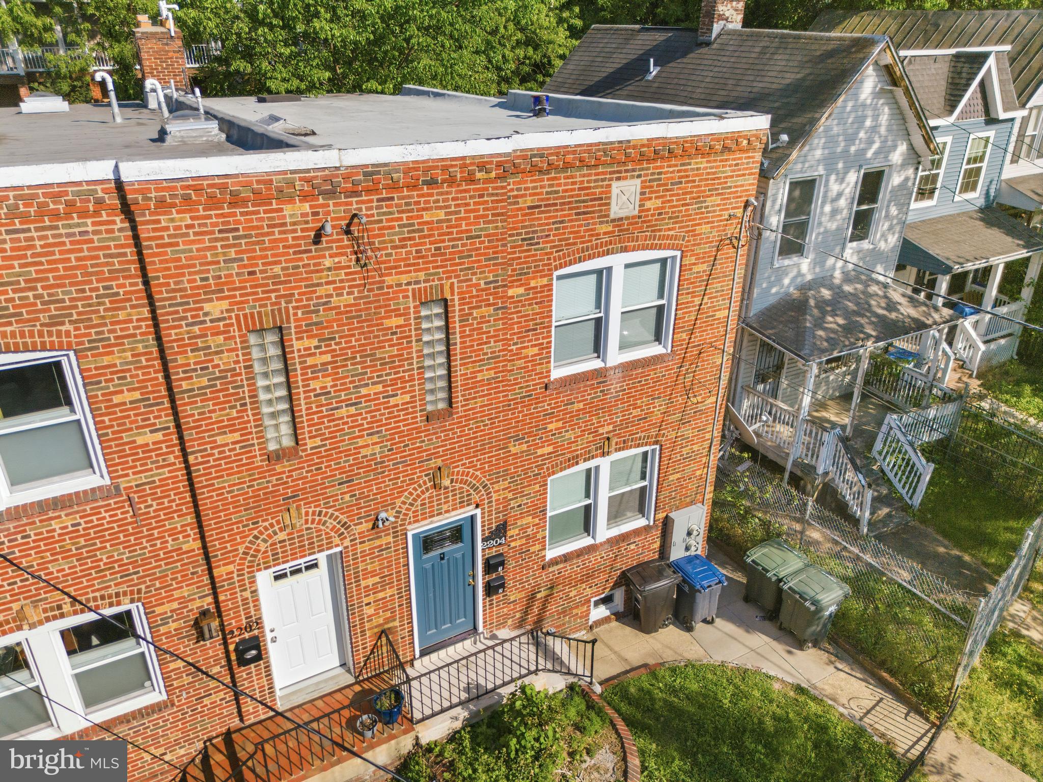 ANACOSTIA - Residential Income