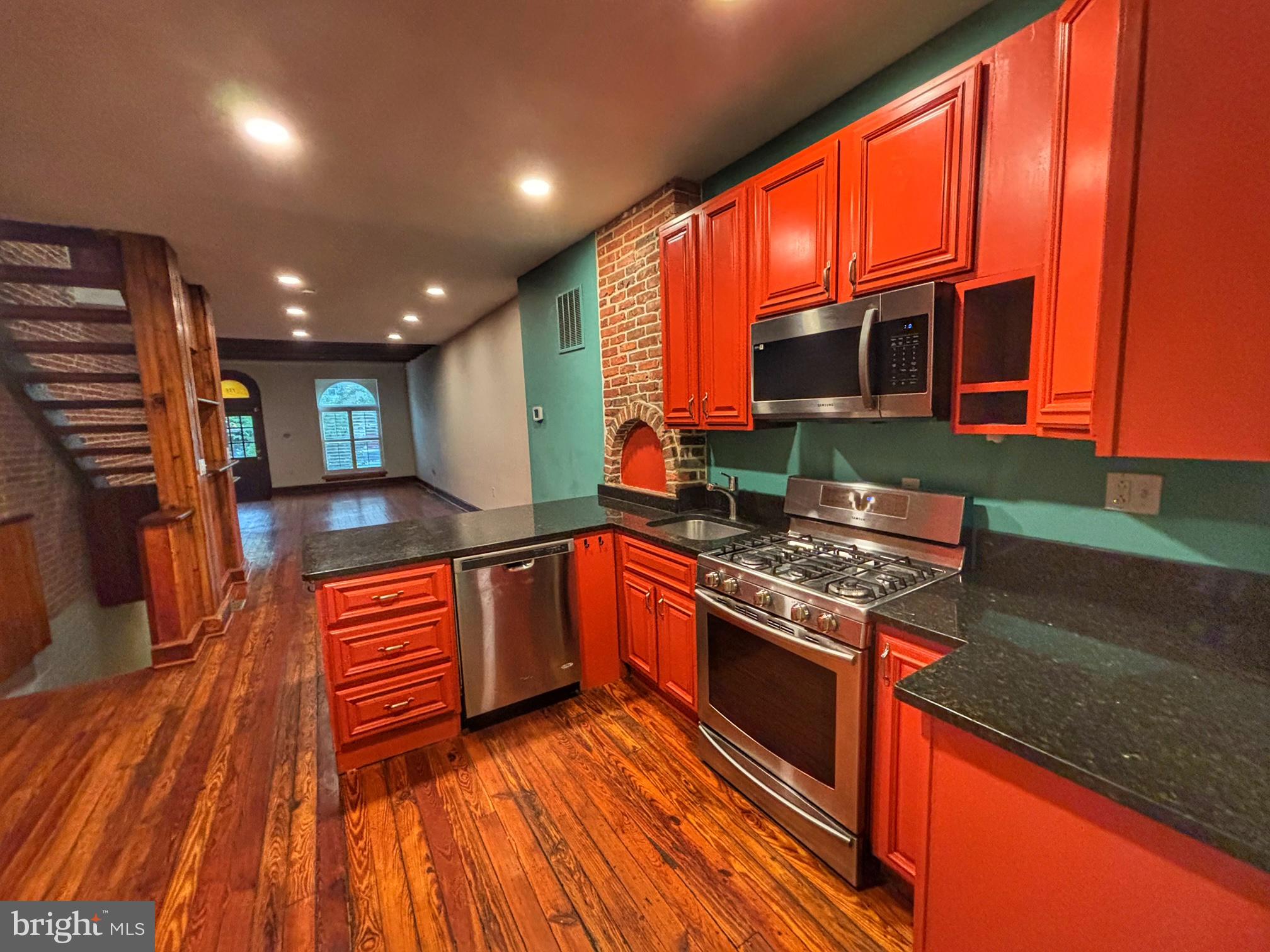 PATTERSON PARK - Residential