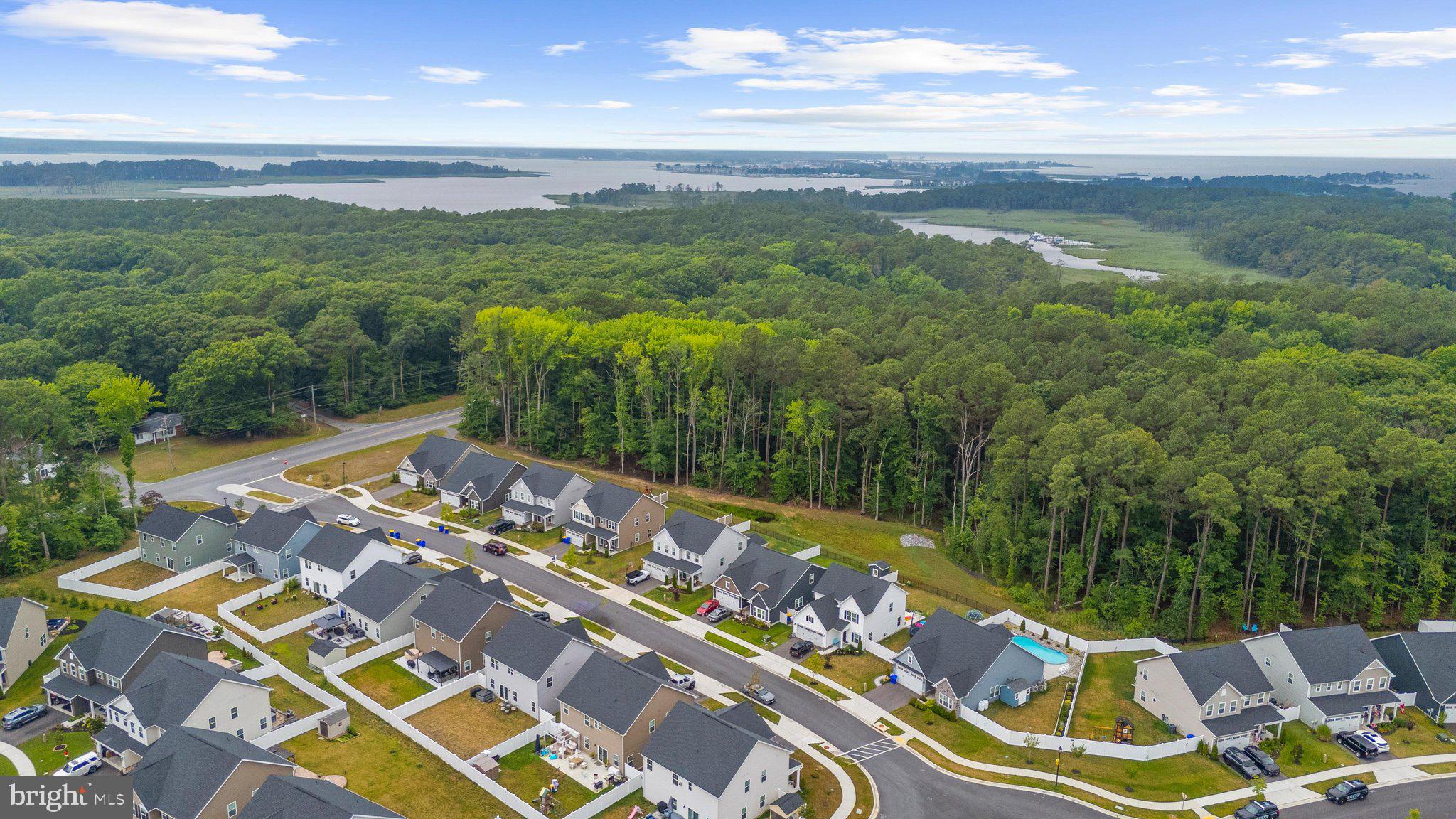 PERRY'S RETREAT - Residential