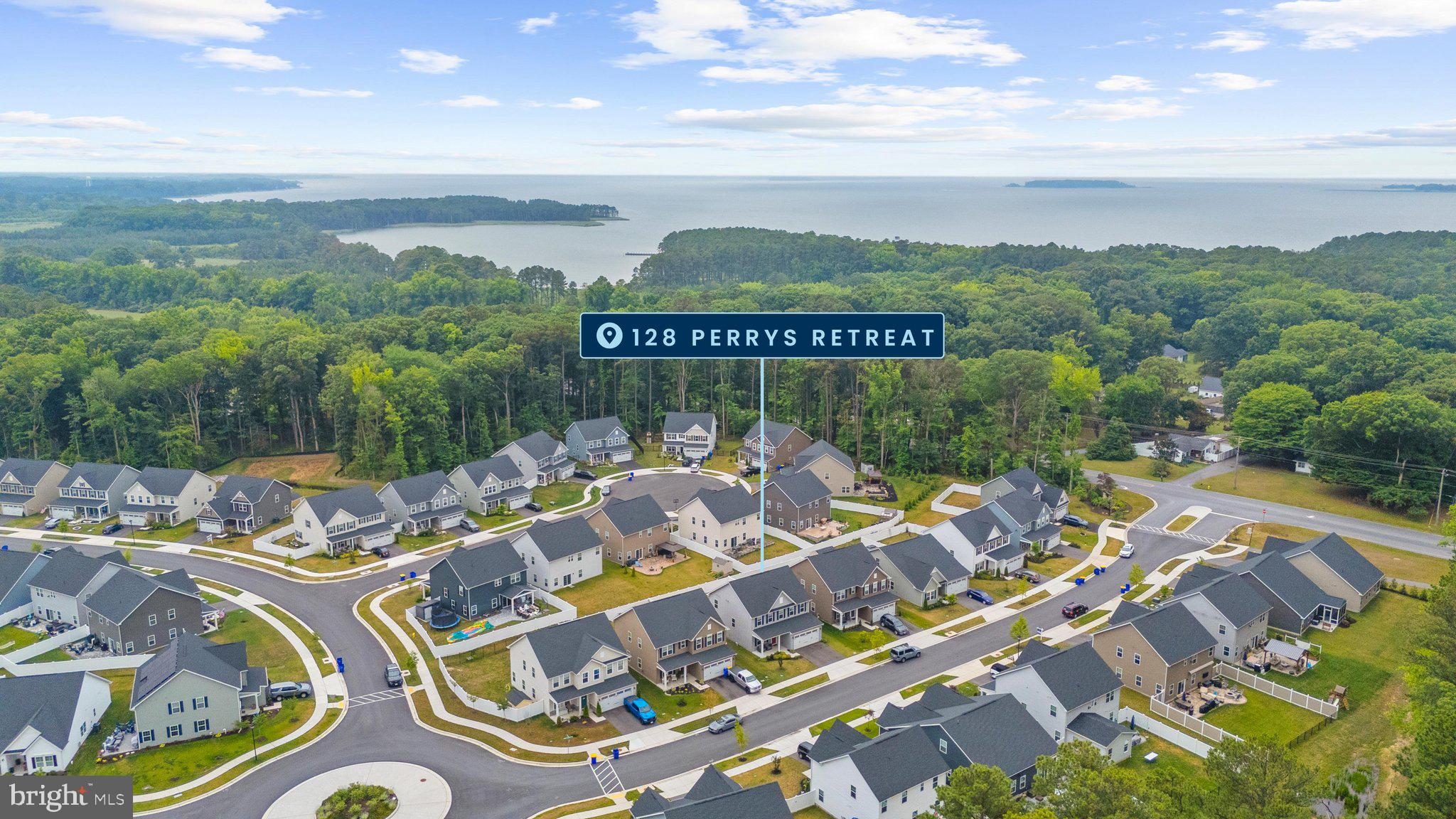 PERRY'S RETREAT - Residential