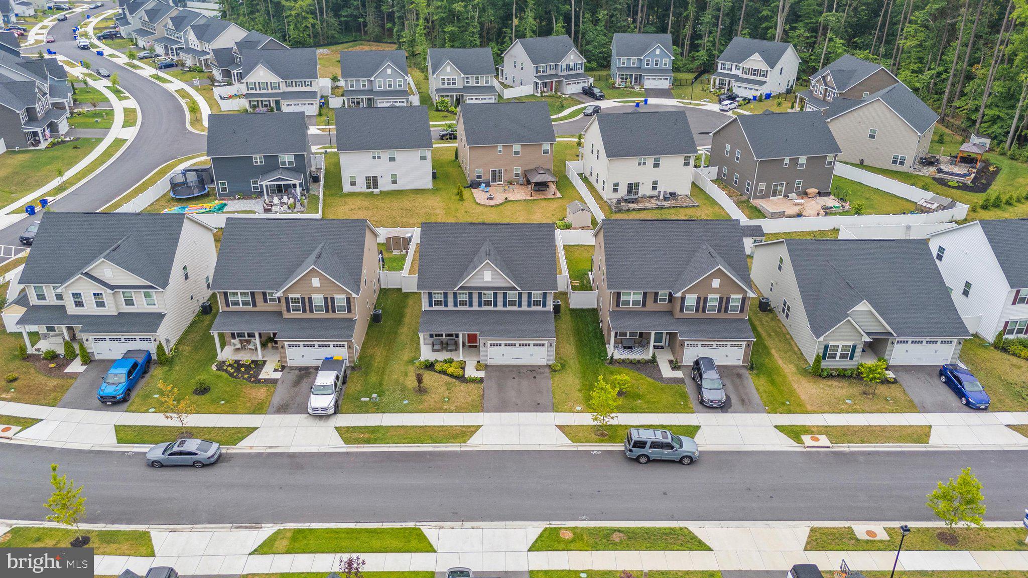 PERRY'S RETREAT - Residential