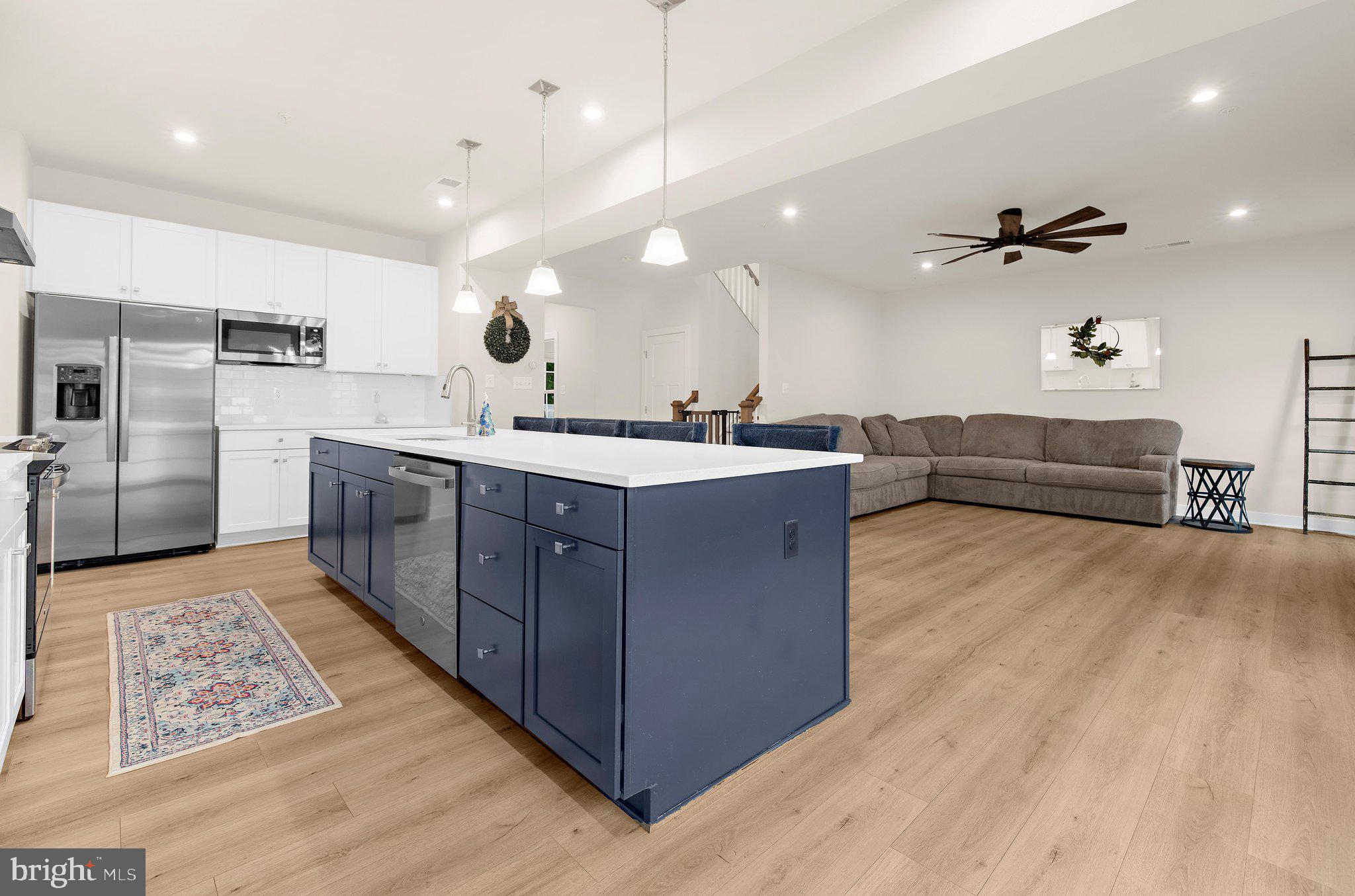 PERRY'S RETREAT - Residential