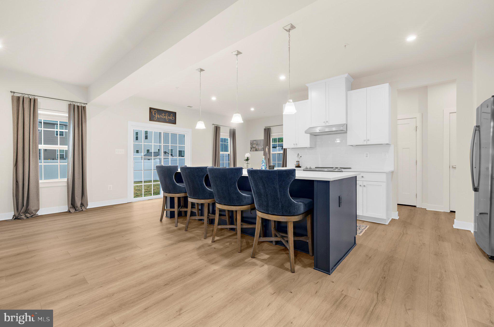PERRY'S RETREAT - Residential