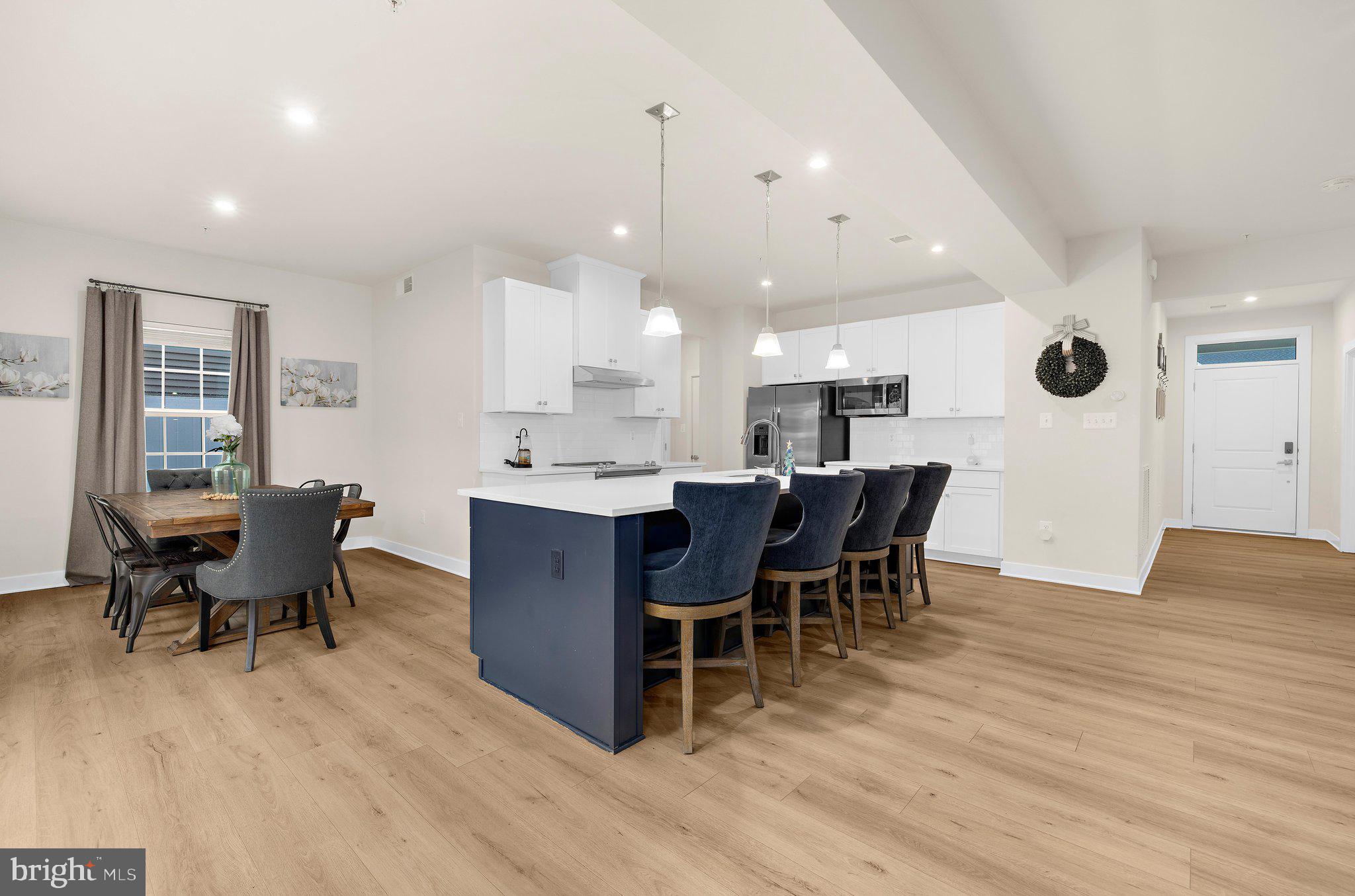 PERRY'S RETREAT - Residential