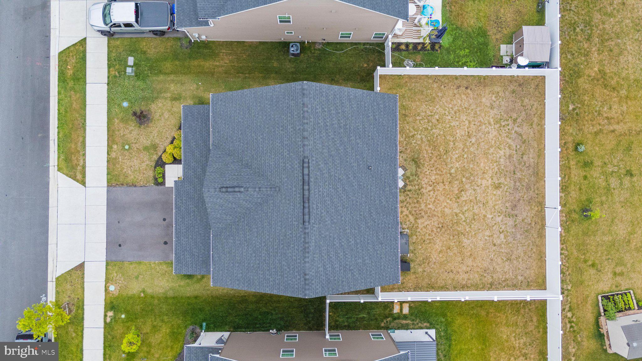 PERRY'S RETREAT - Residential