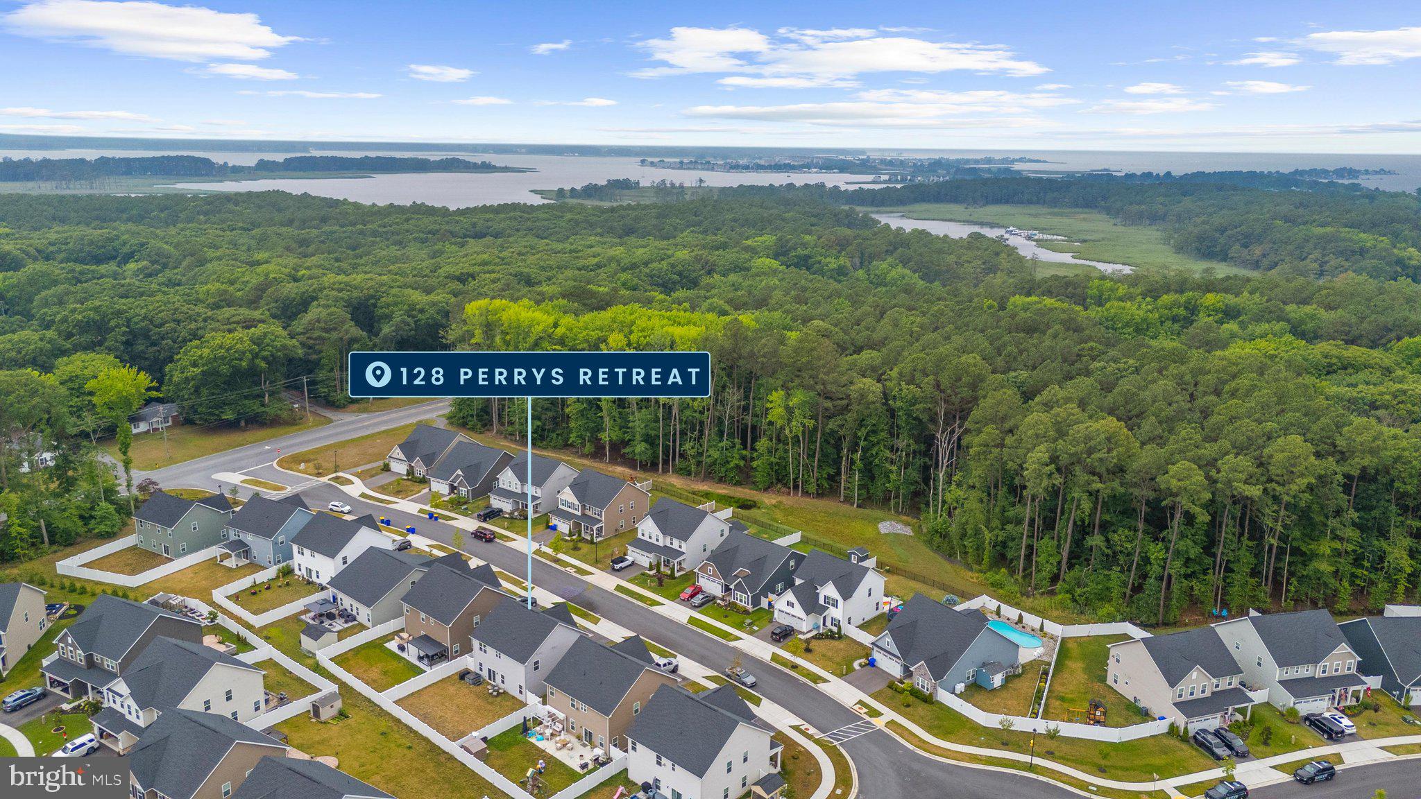 PERRY'S RETREAT - Residential