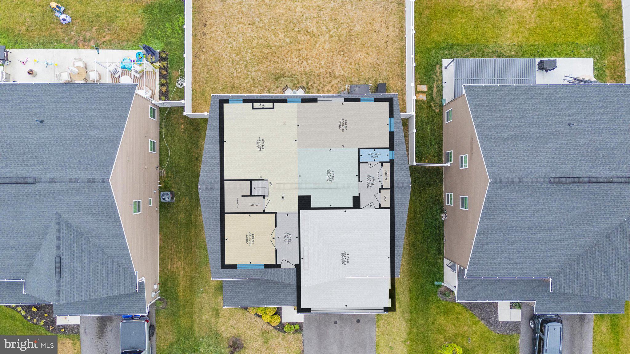 PERRY'S RETREAT - Residential