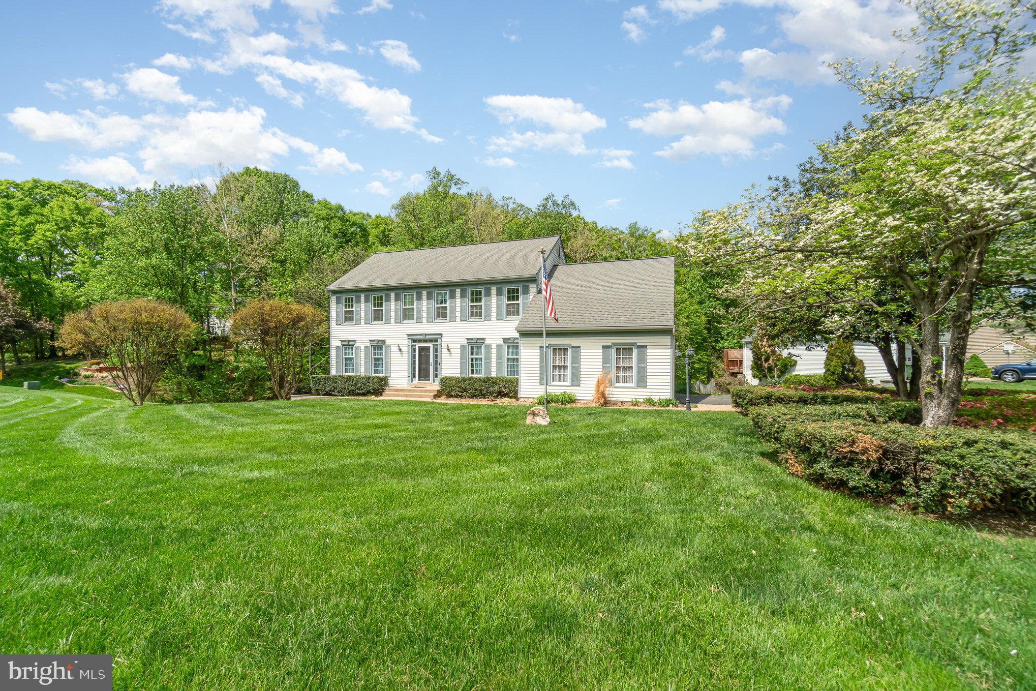 LONGWOOD ESTATES - Residential