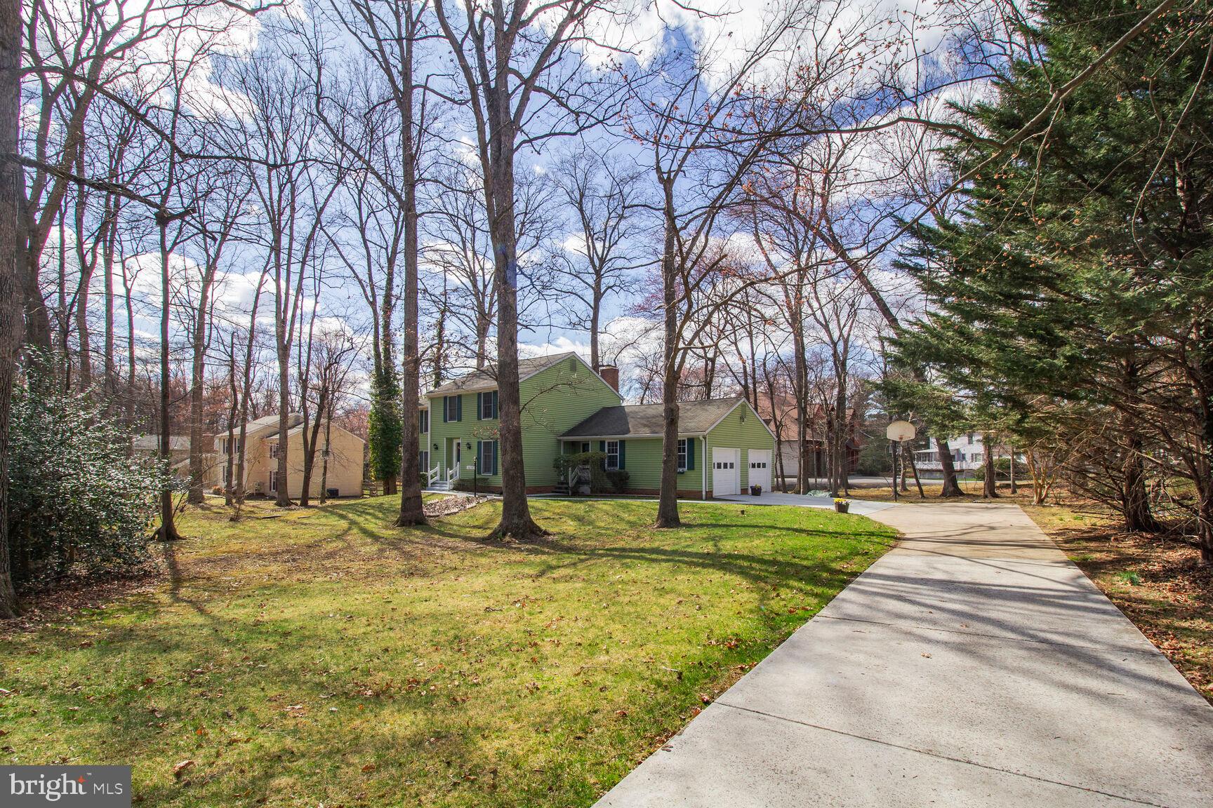 VILLAGE OF HICKORY RIDGE - Residential