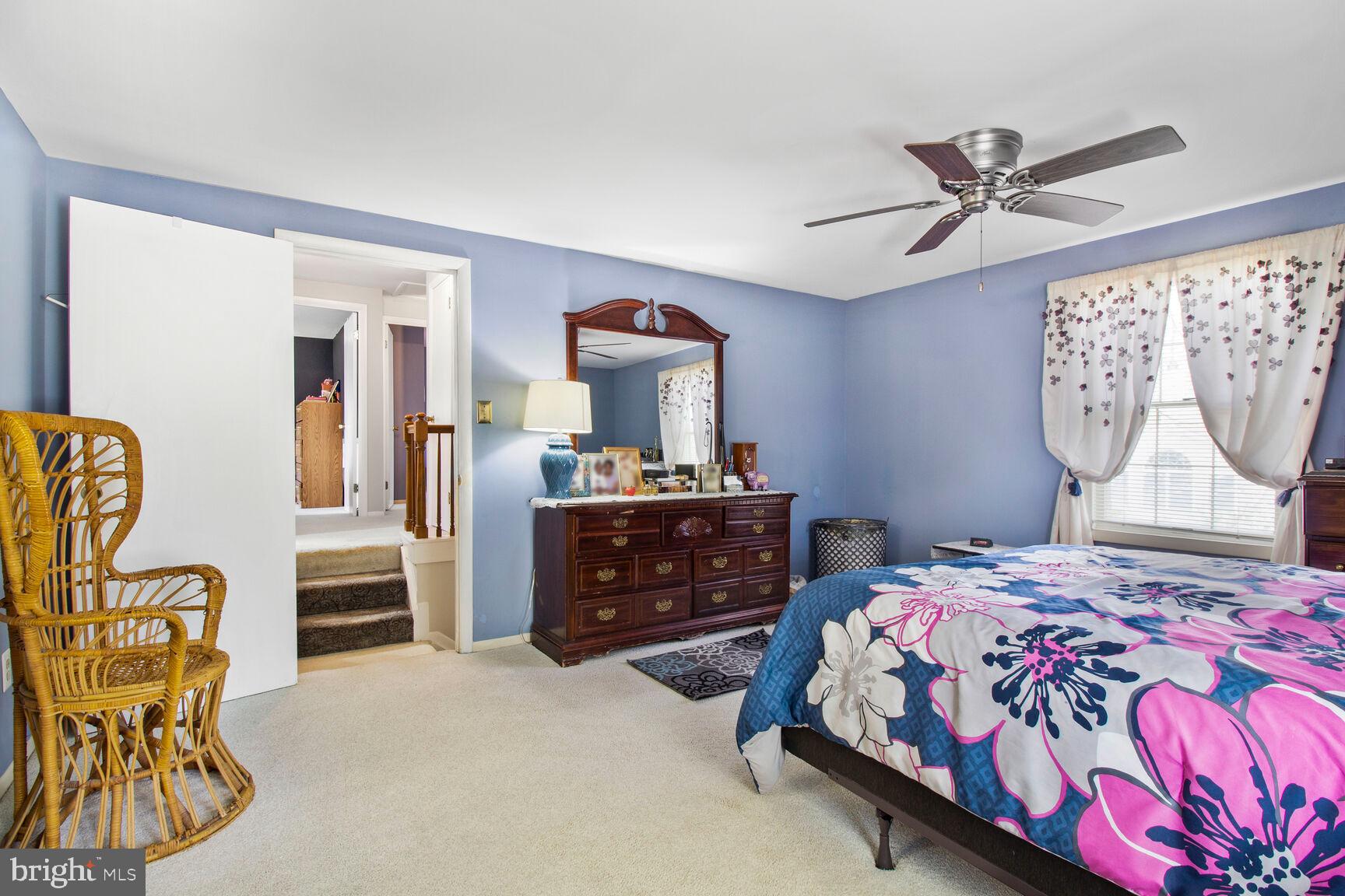 VILLAGE OF HICKORY RIDGE - Residential