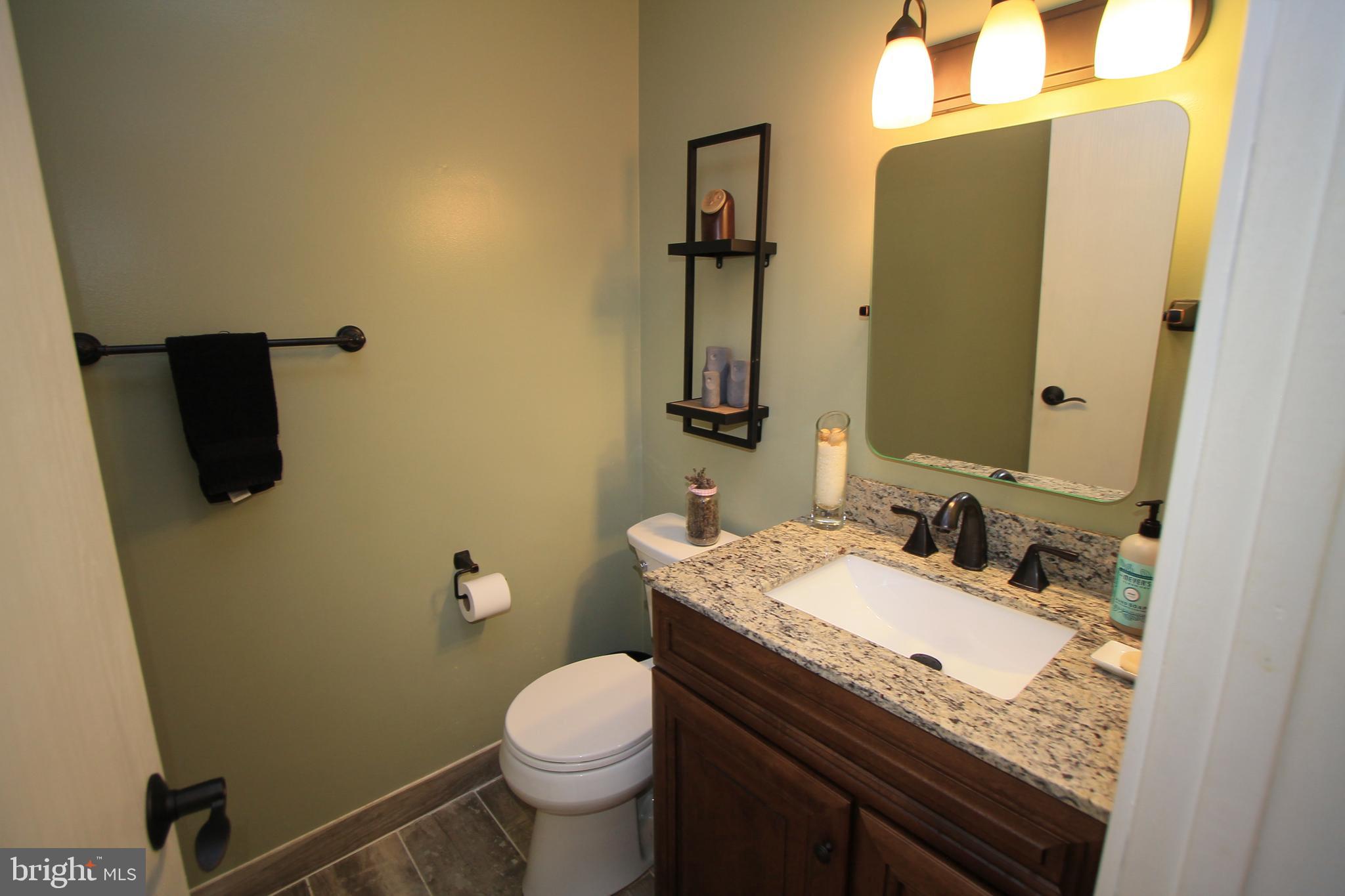 BAYFIELD HOUSE CONDOMINIUMS - Residential
