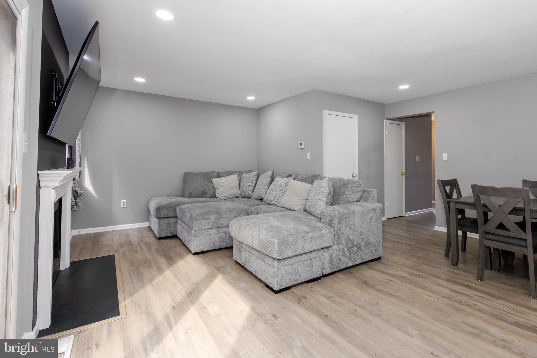 PAINTERS HILL - Residential