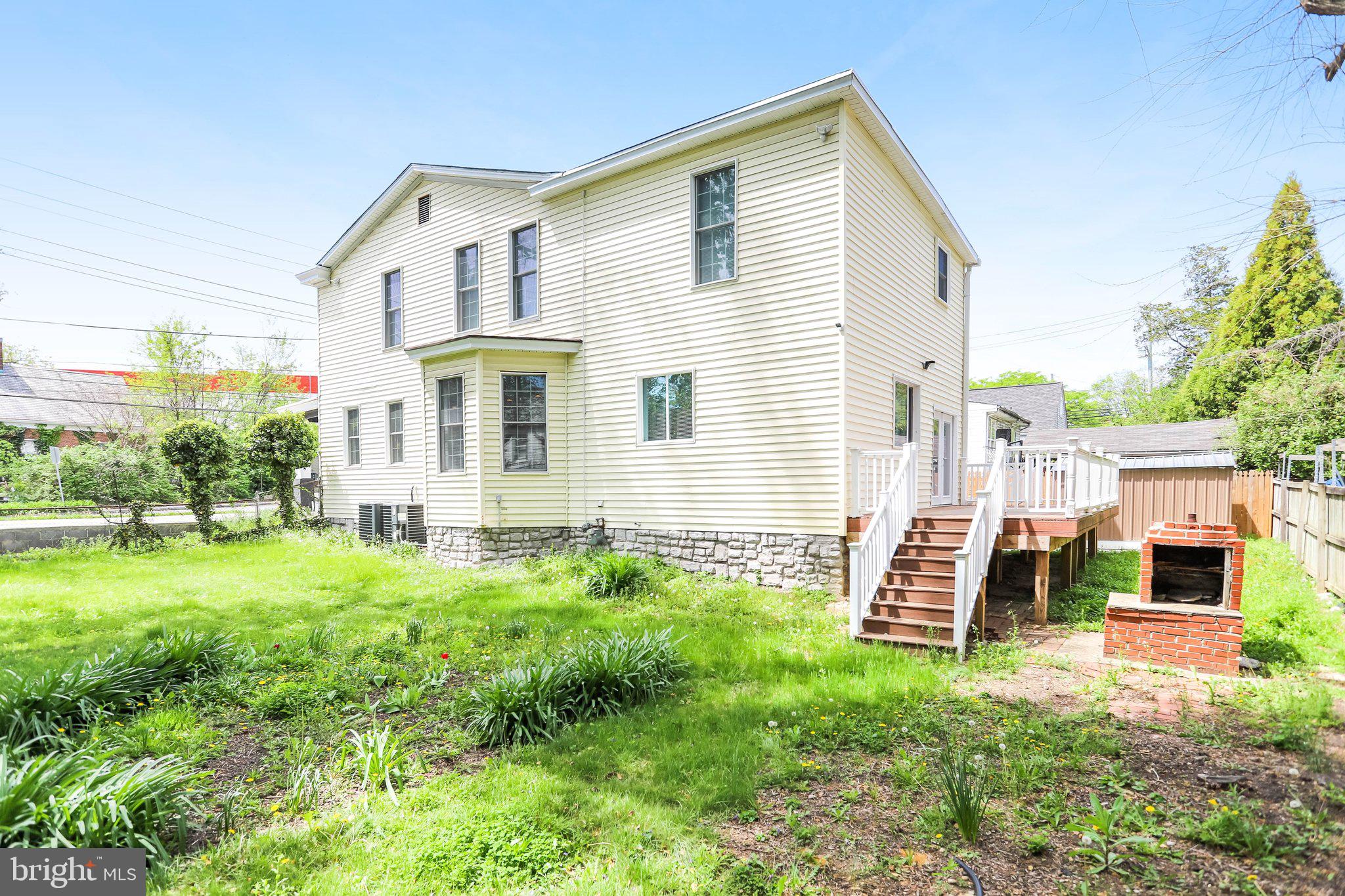 BLAIR - Residential