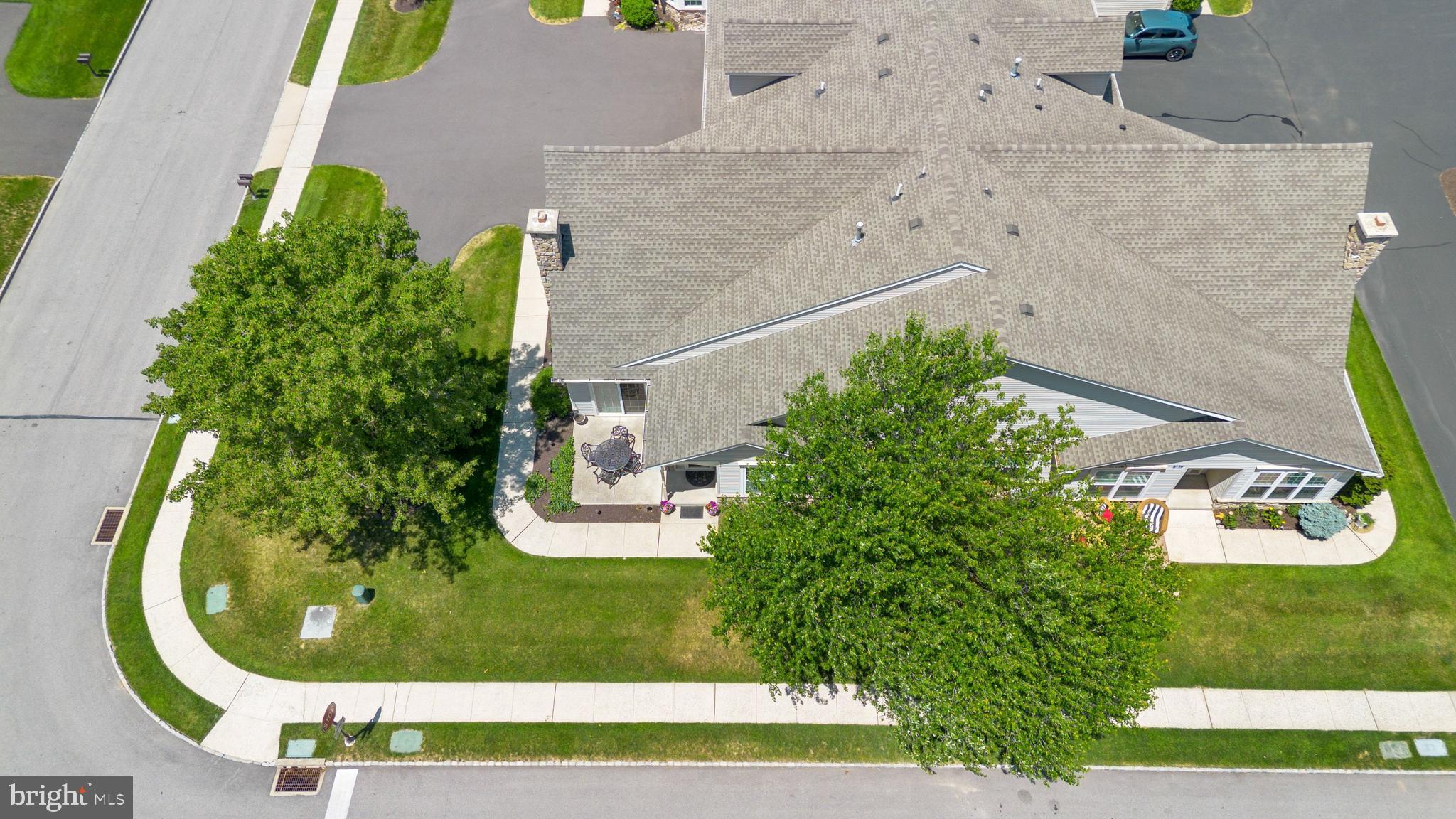 VILLAS AT SHADYBRO - Residential