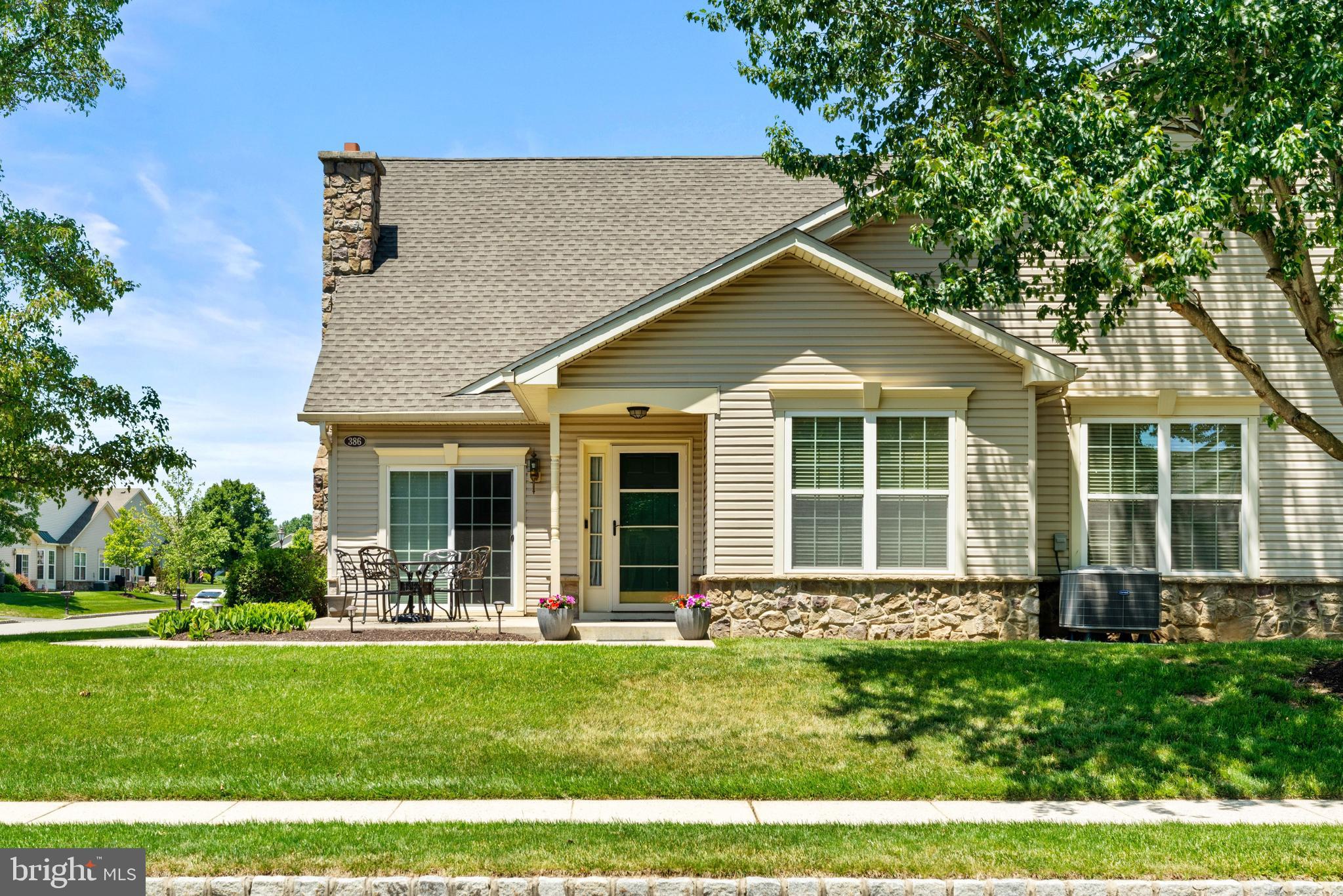 VILLAS AT SHADYBRO - Residential
