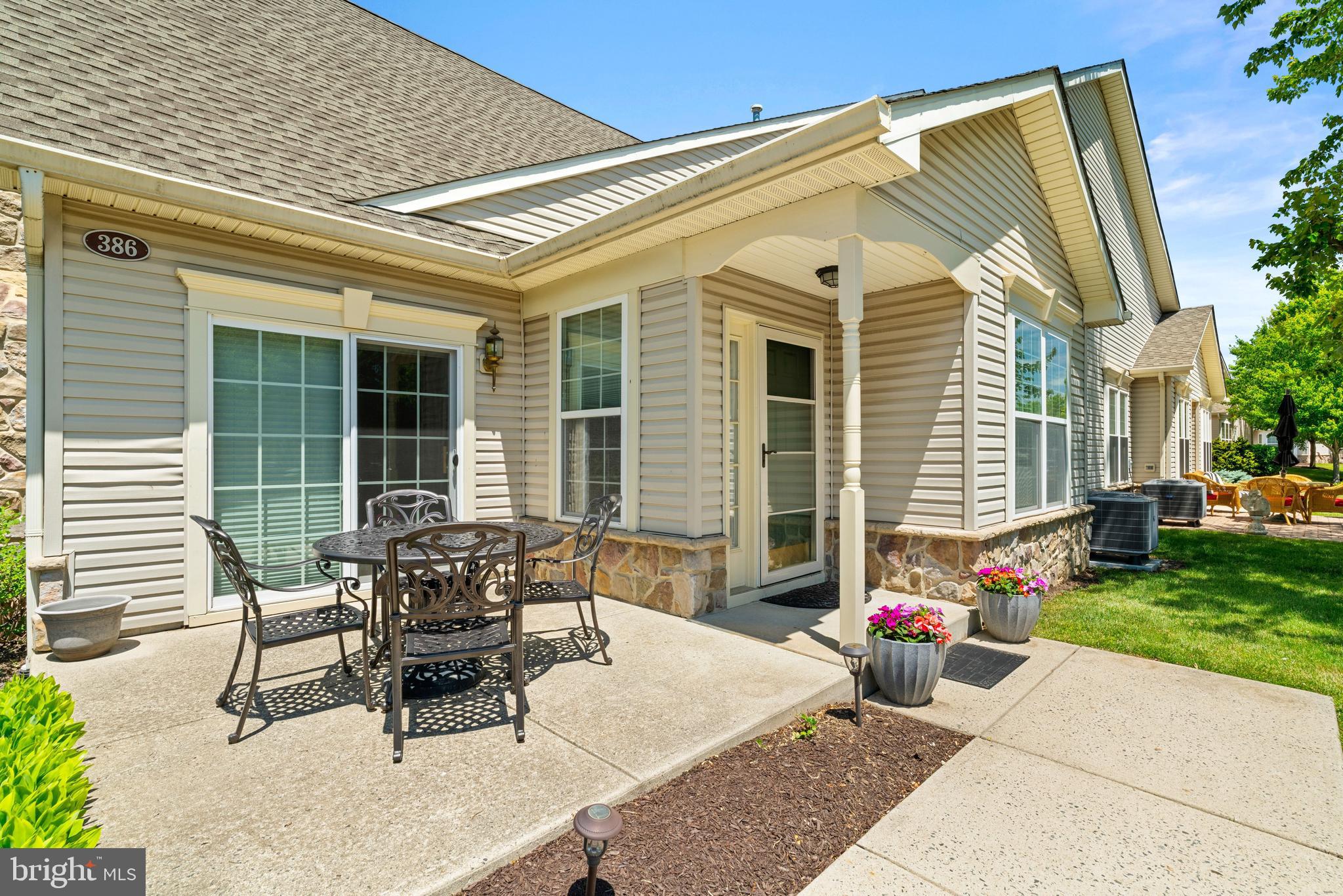 VILLAS AT SHADYBRO - Residential