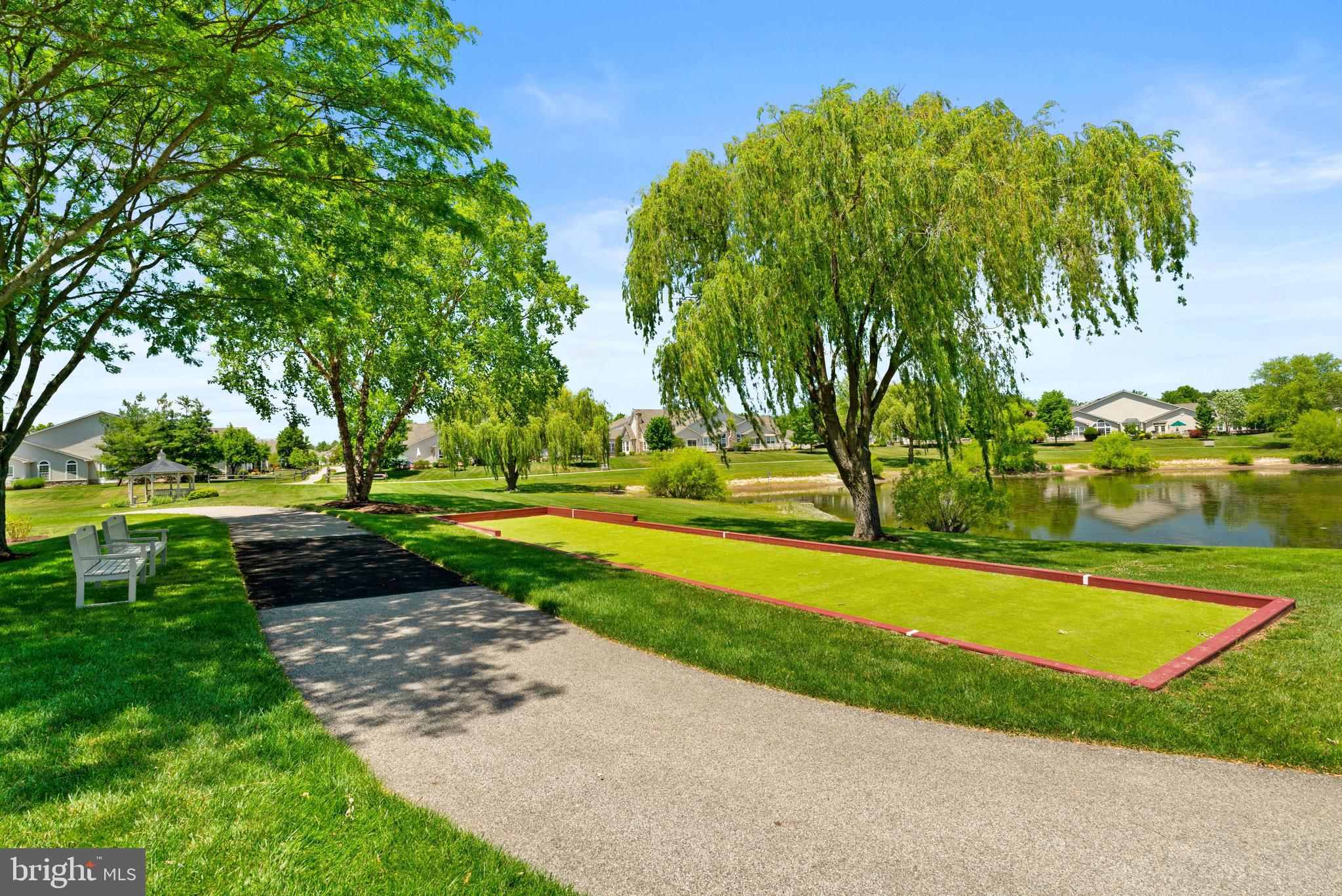 VILLAS AT SHADYBRO - Residential