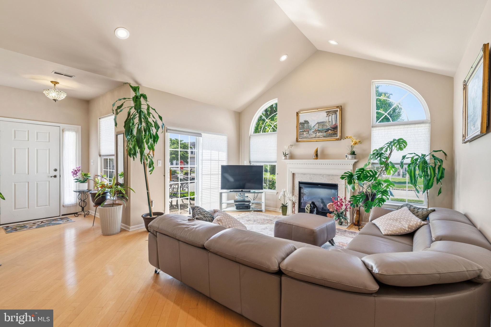 VILLAS AT SHADYBRO - Residential