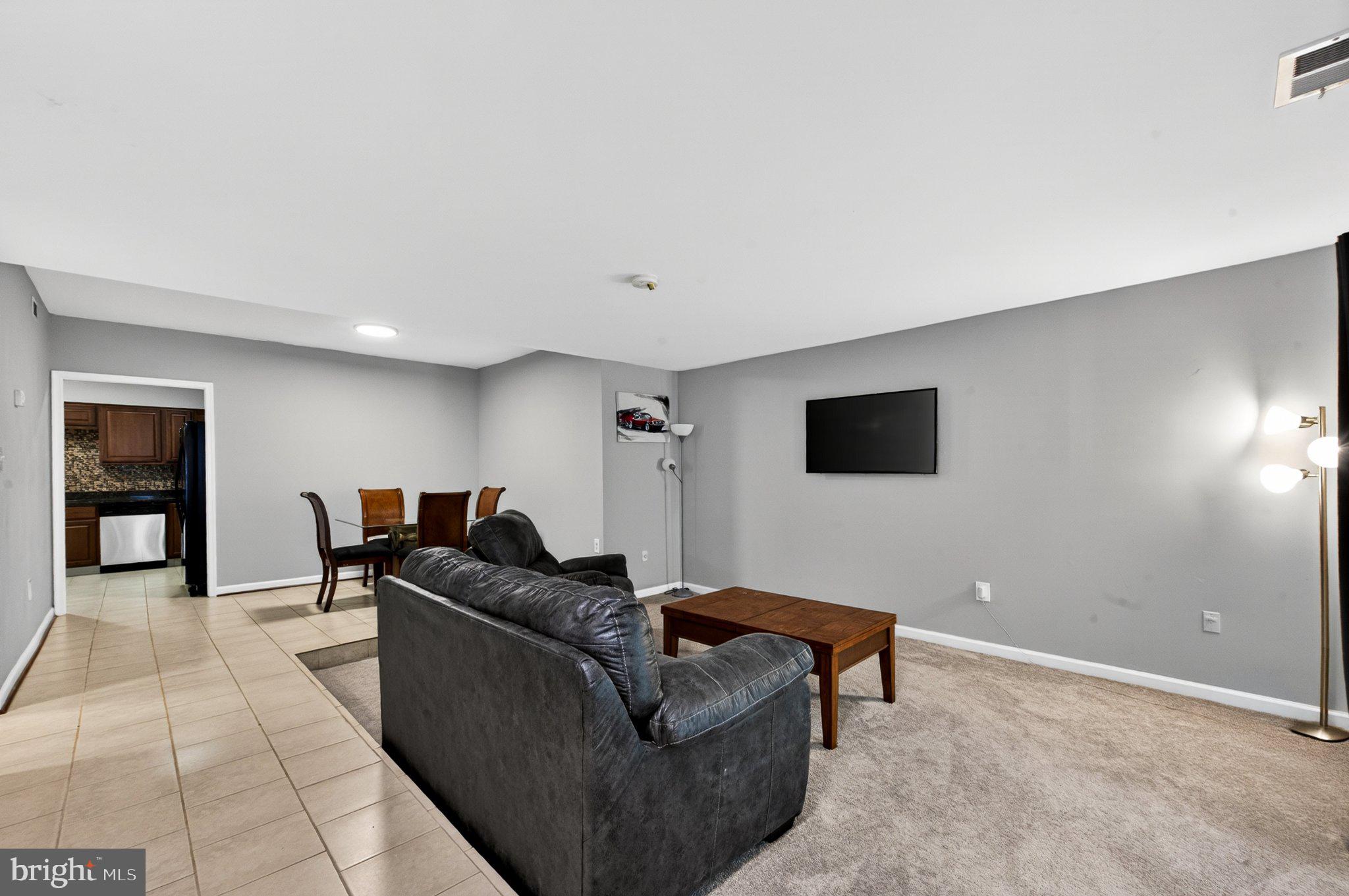 ELYSIAN WOODS - Residential