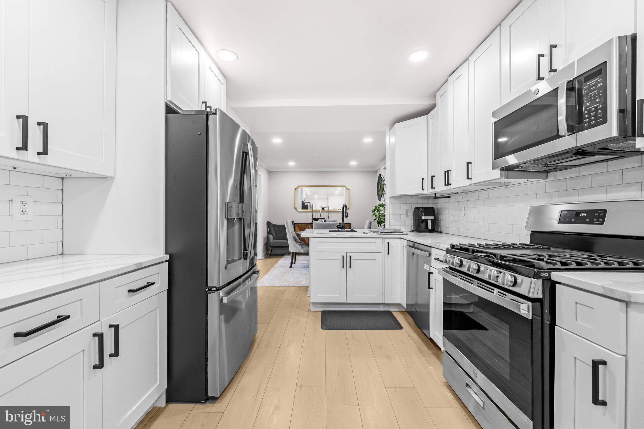 ROCKY GORGE ESTATES - Residential