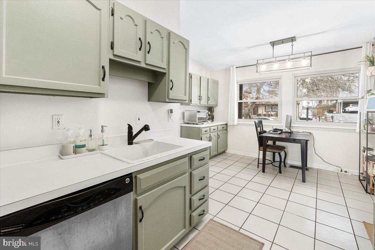 DISCOVERY - Residential