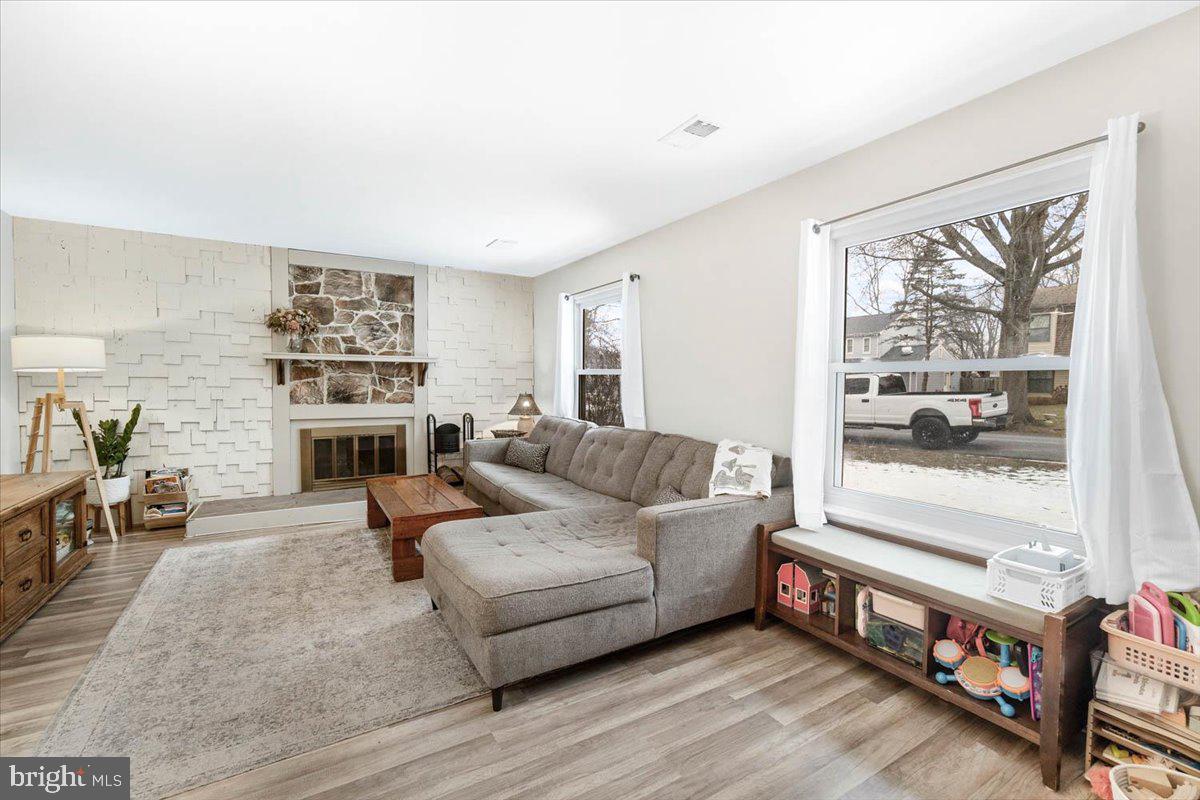 DISCOVERY - Residential