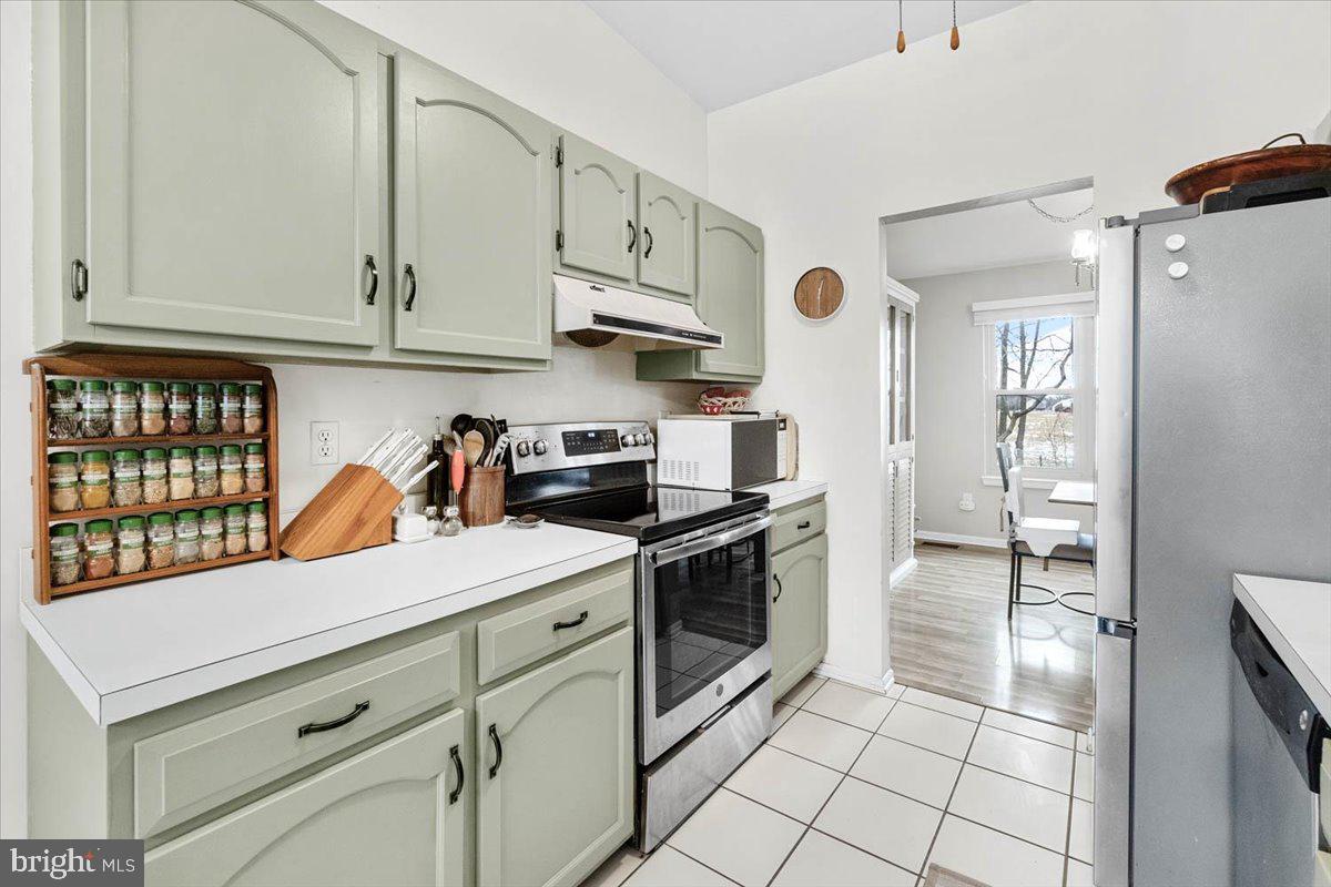 DISCOVERY - Residential