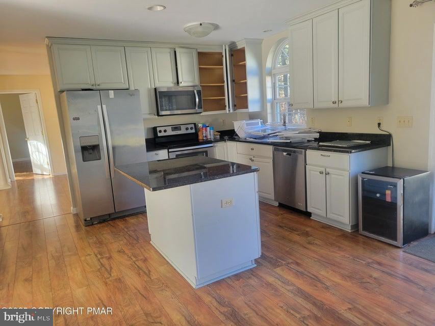 GREENWOOD ACRES - Residential