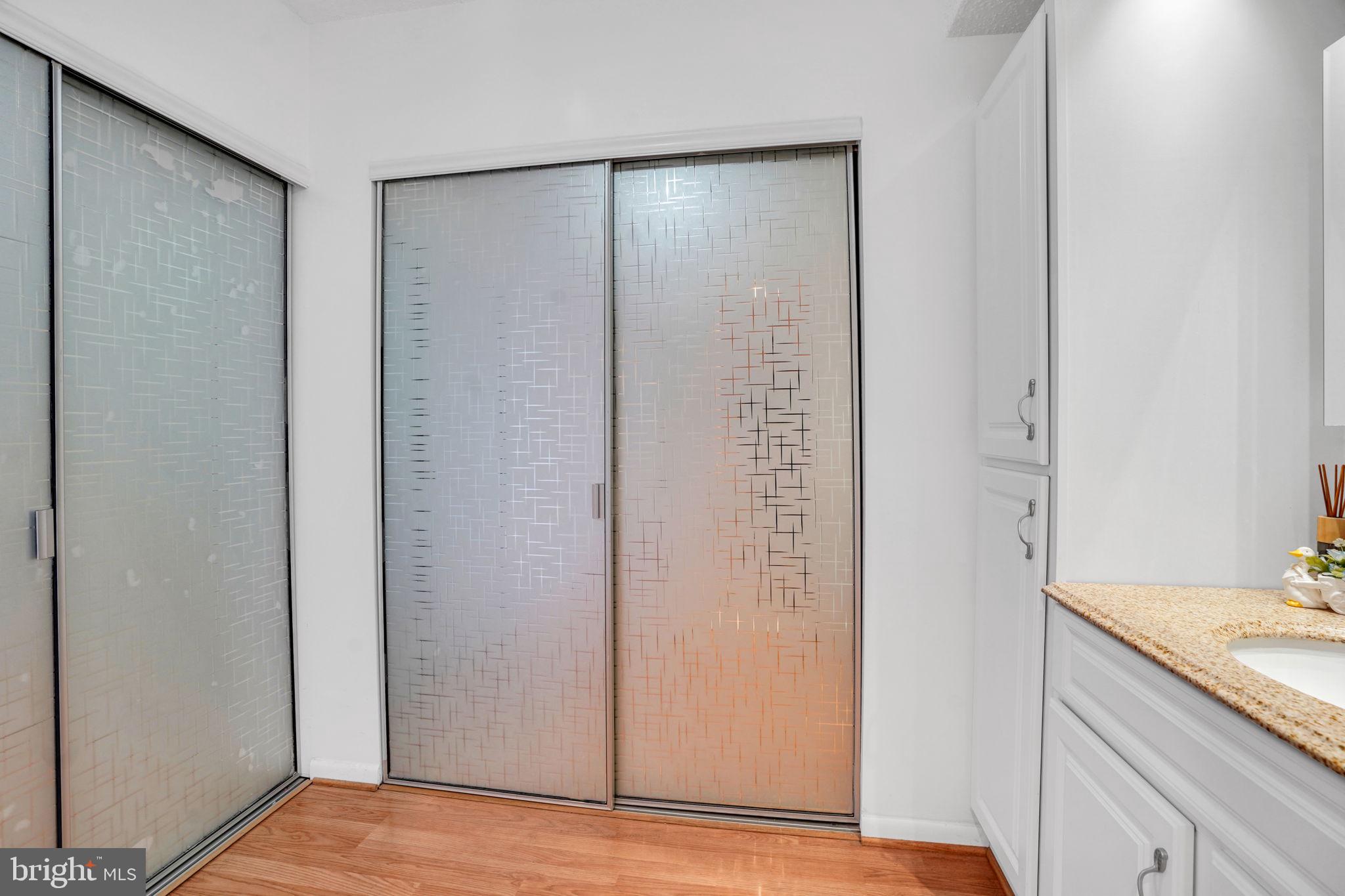 SKYLINE SQUARE CONDO - Residential