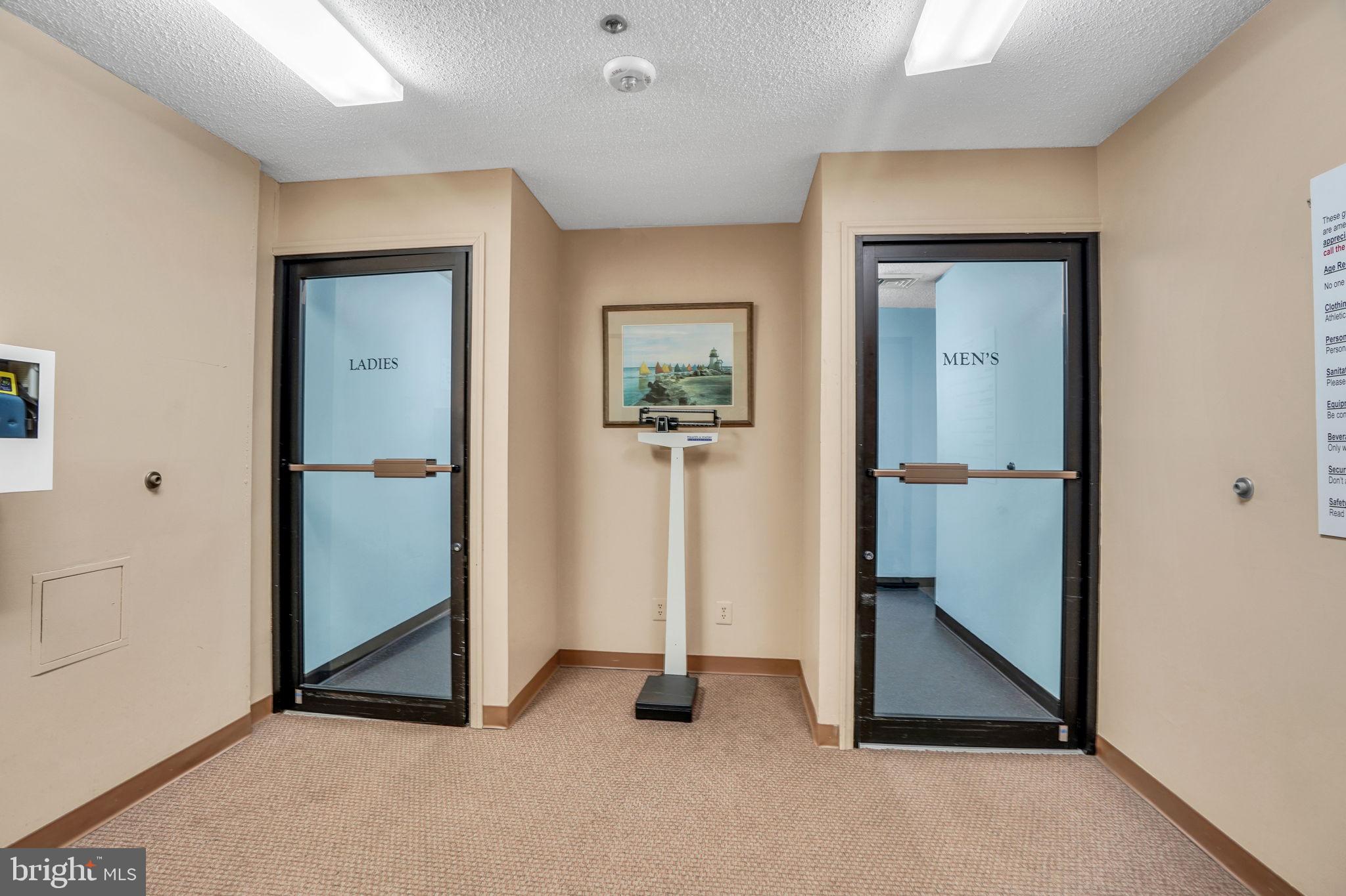 SKYLINE SQUARE CONDO - Residential