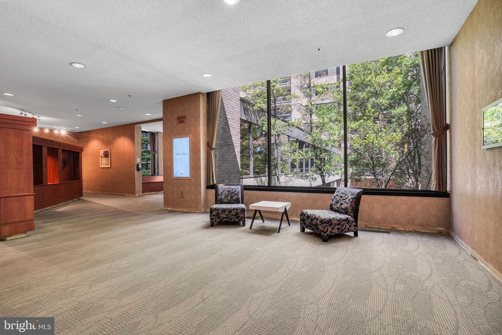 SKYLINE SQUARE CONDO - Residential