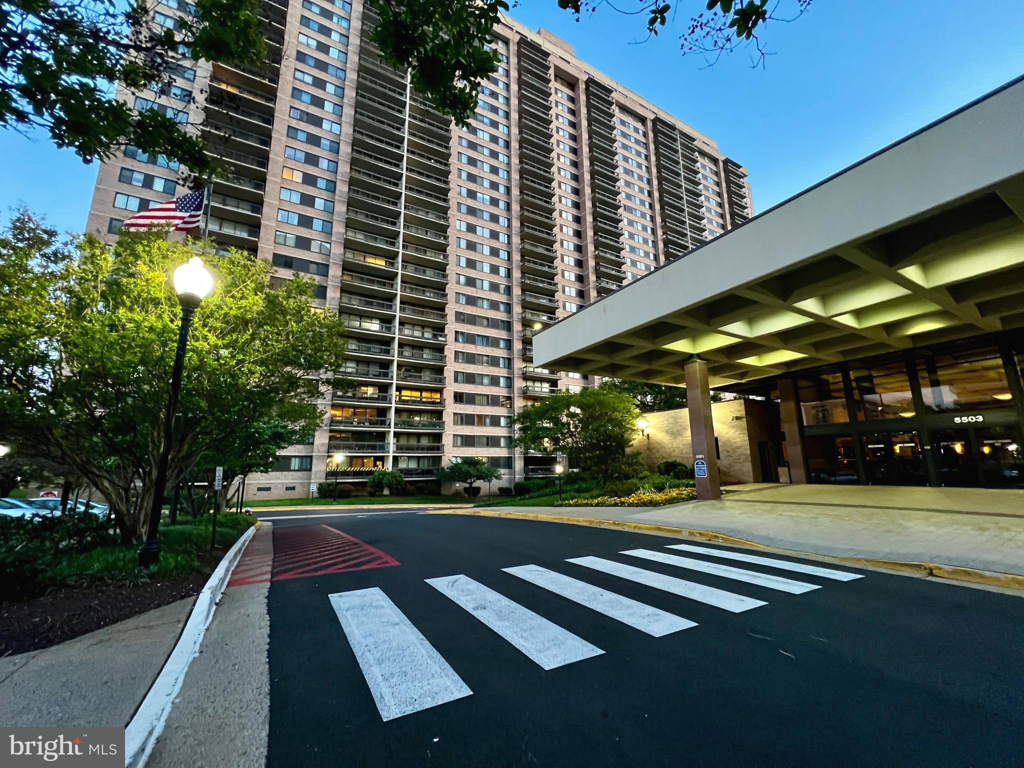 SKYLINE SQUARE CONDO - Residential