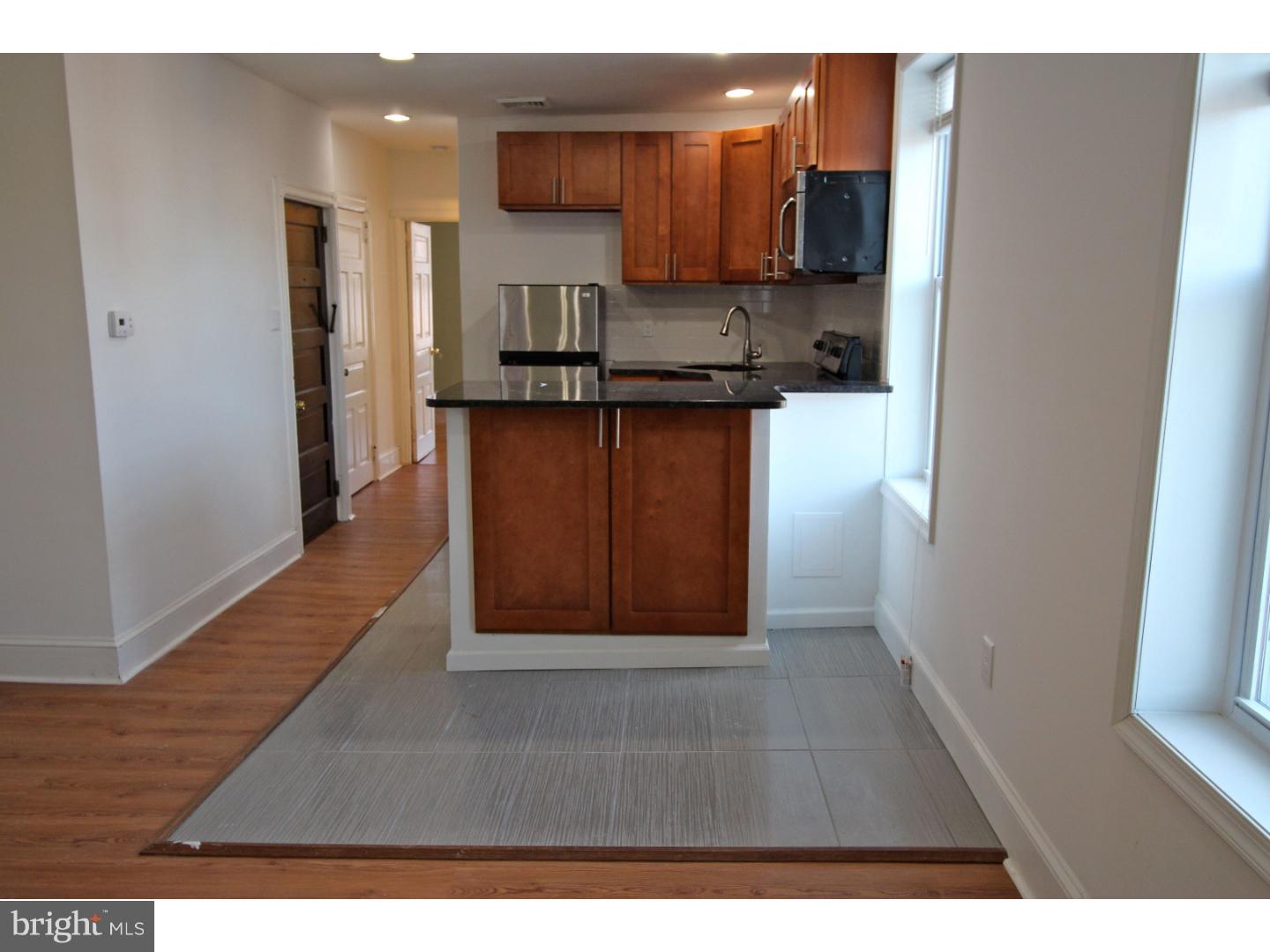 UNIVERSITY CITY - Residential Lease