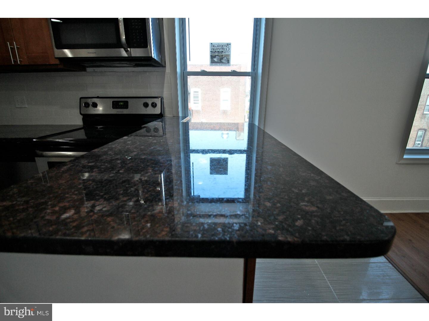 UNIVERSITY CITY - Residential Lease