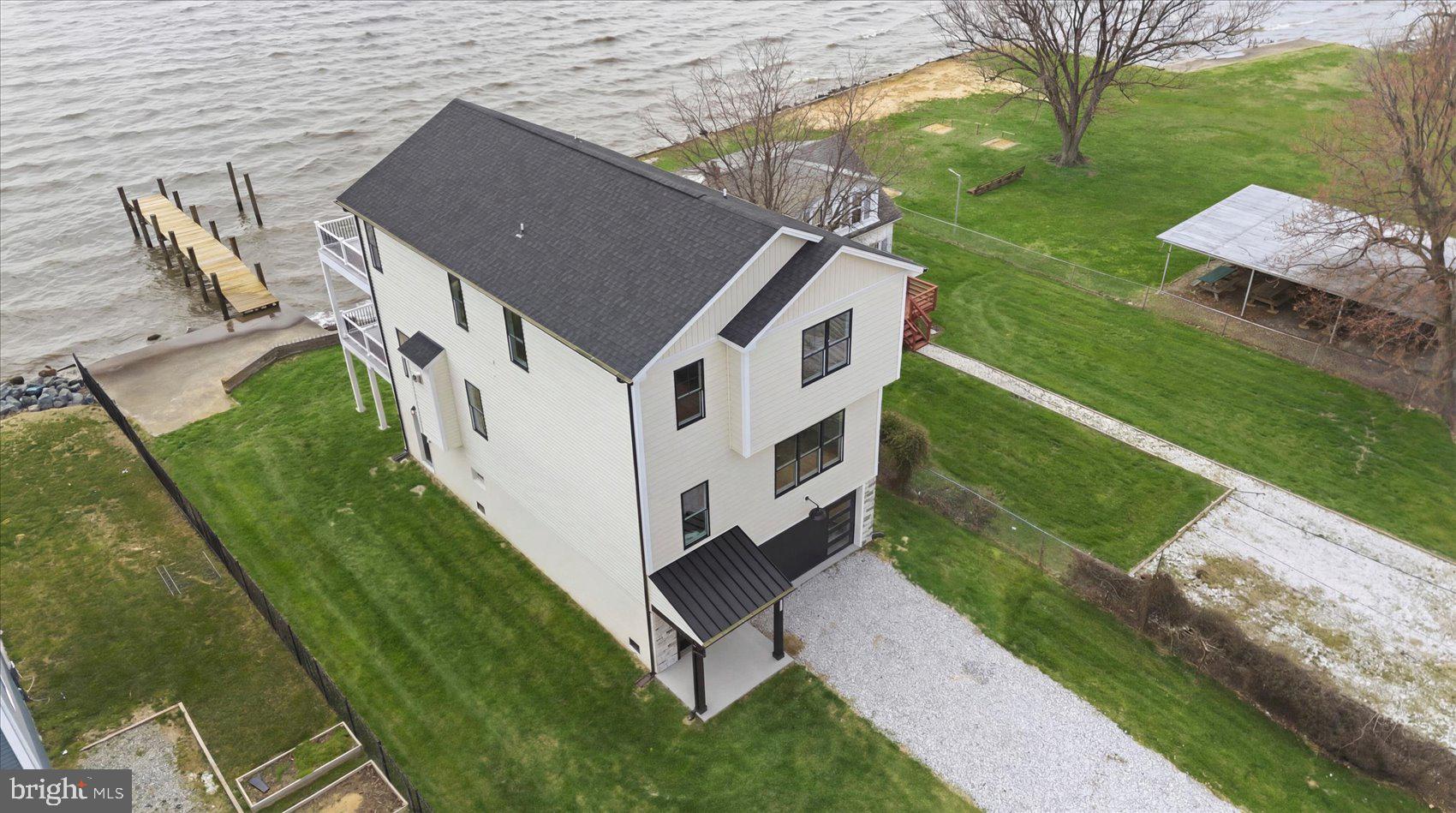 MILLERS ISLAND - Residential