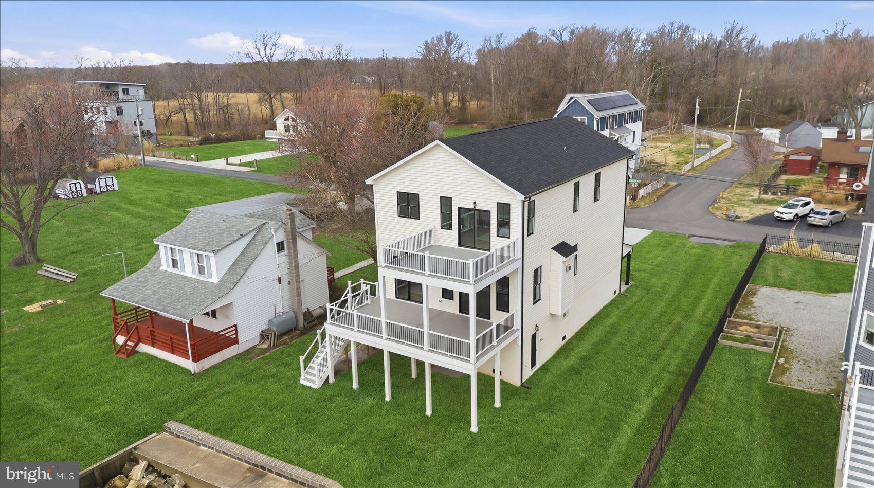 MILLERS ISLAND - Residential