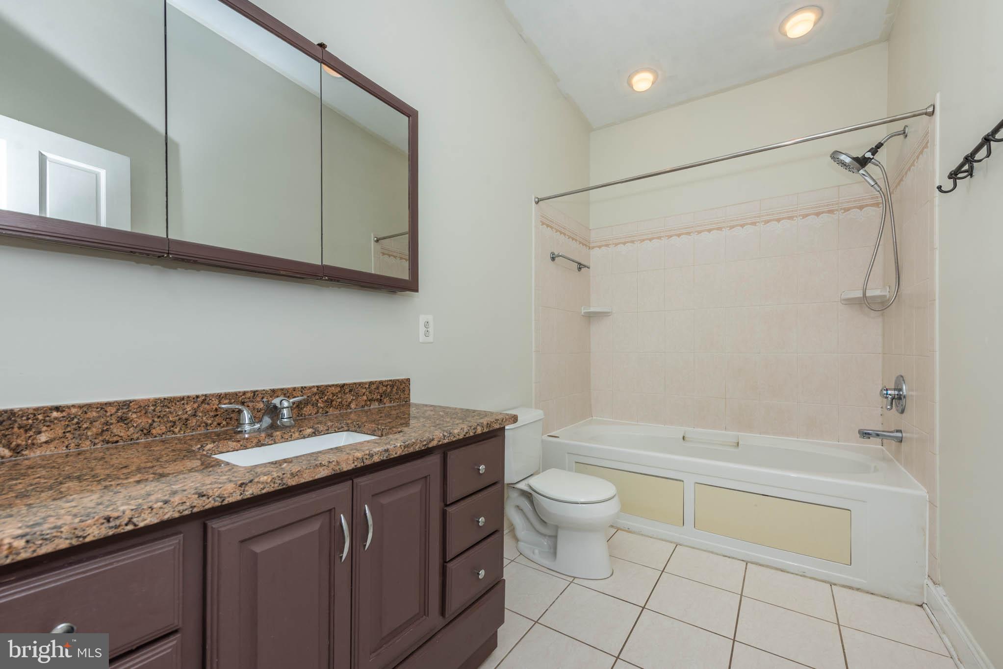 CANTON - Residential Lease