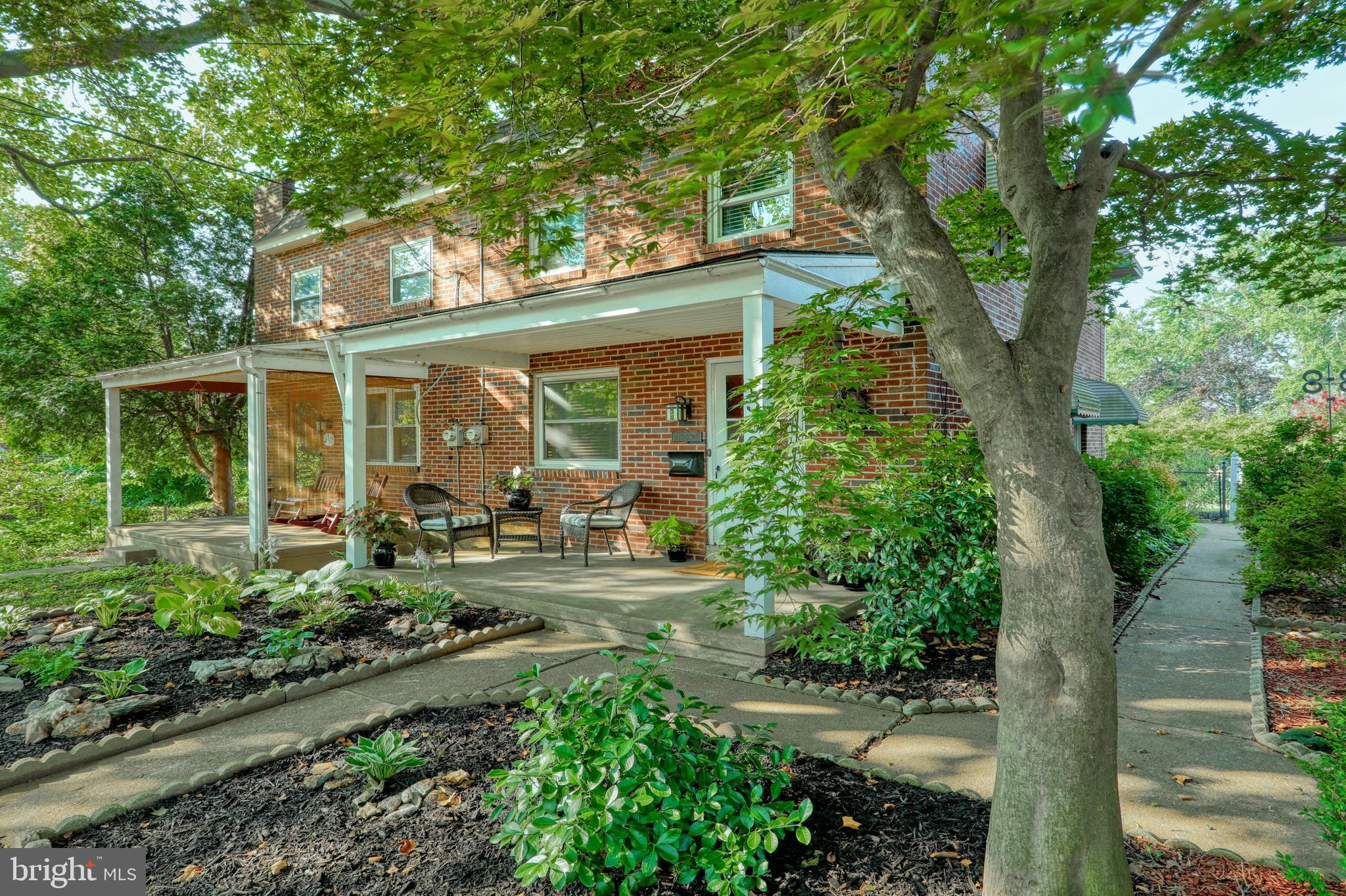 LANCASTER - Residential