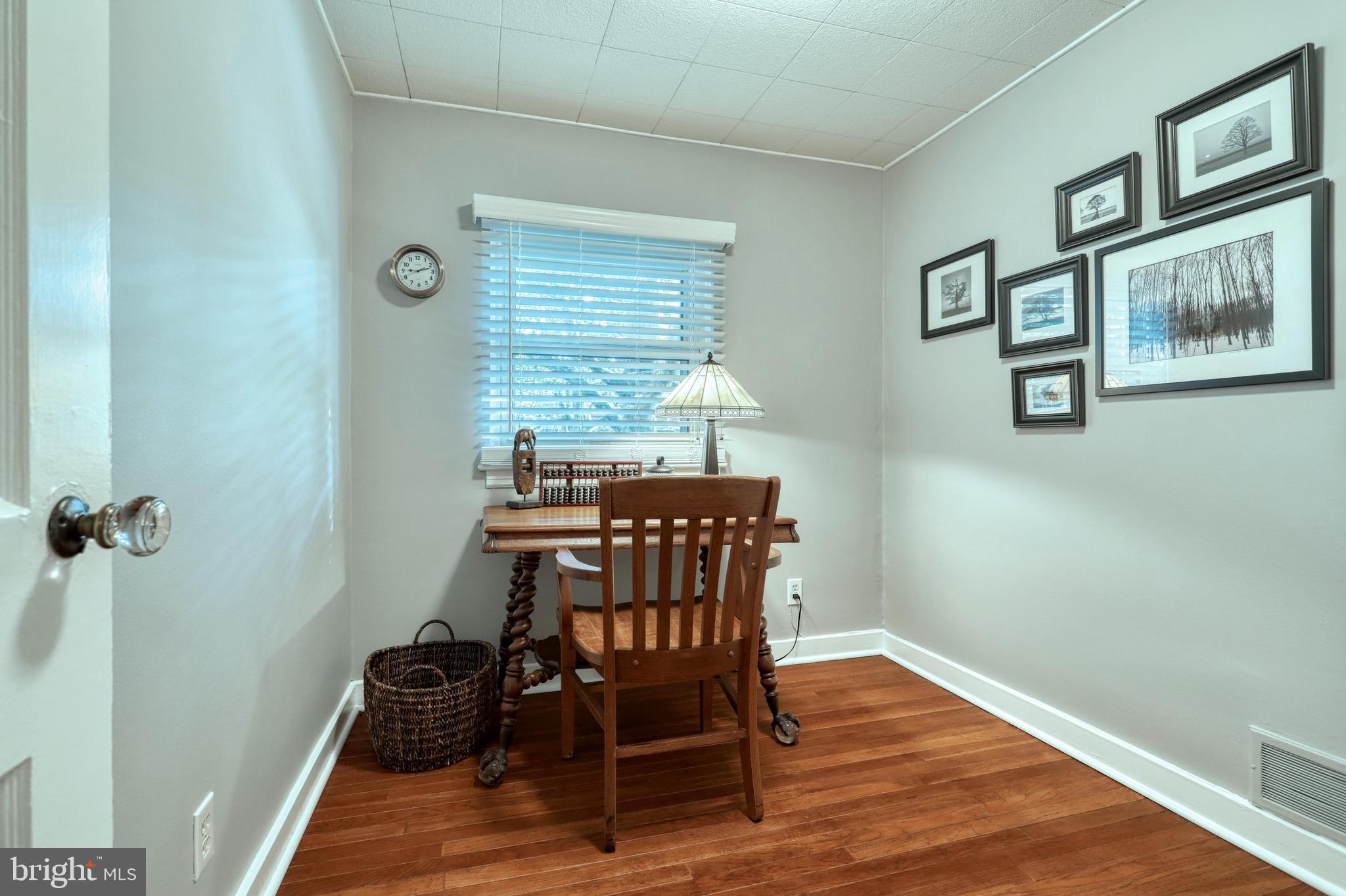 LANCASTER - Residential