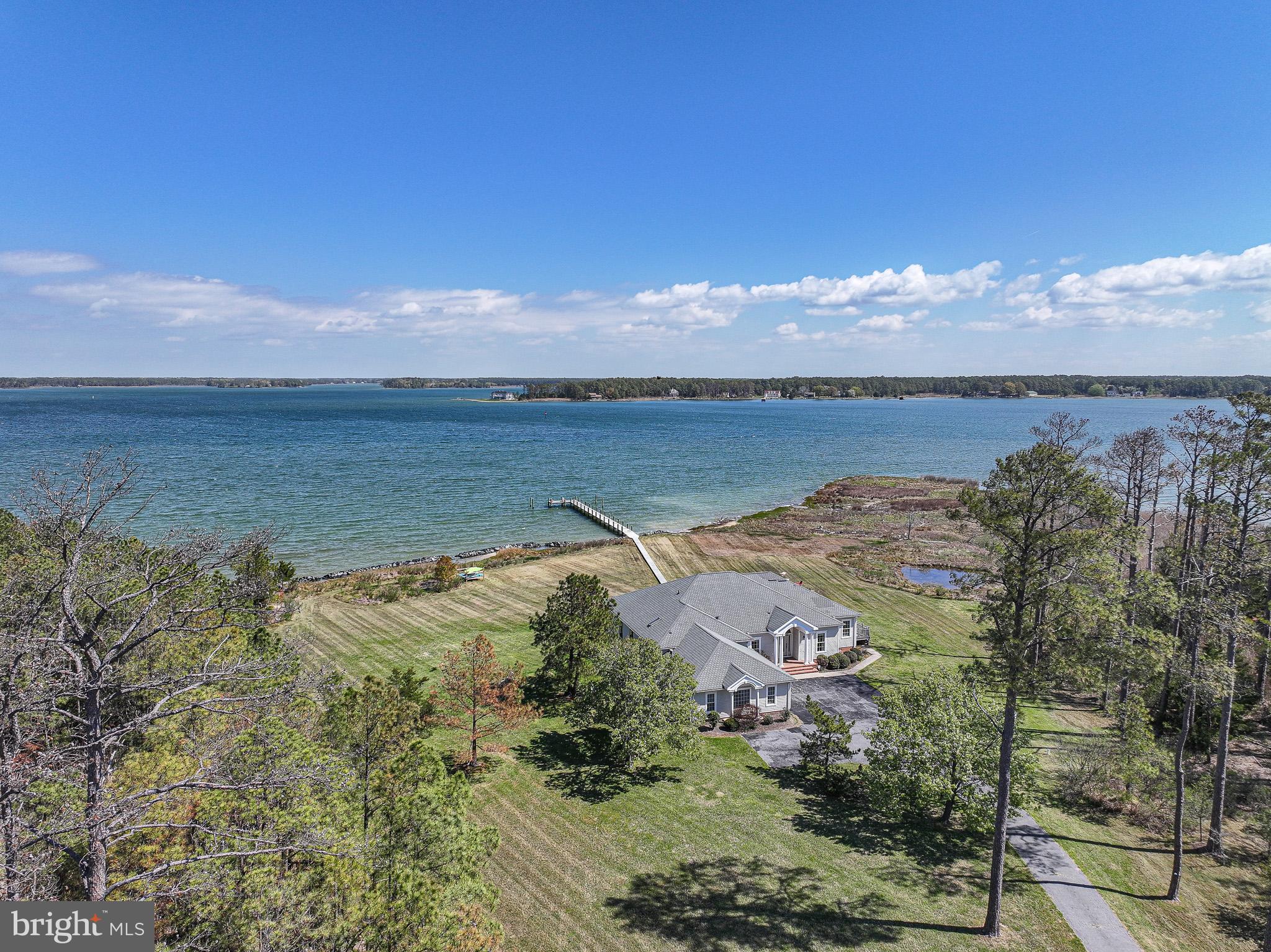 MCKEIL POINTE - Residential