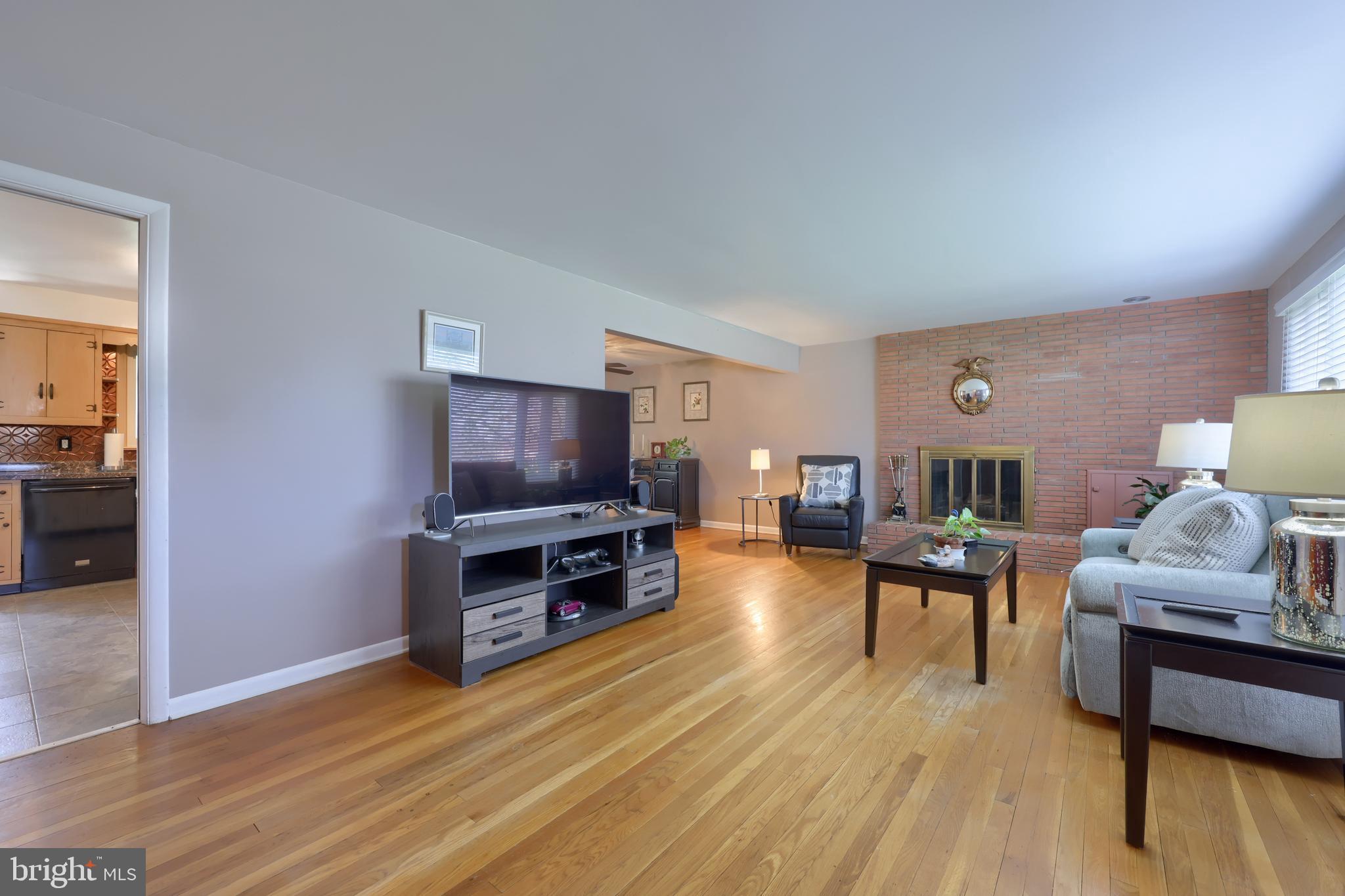 BLOOMINGDALE - Residential