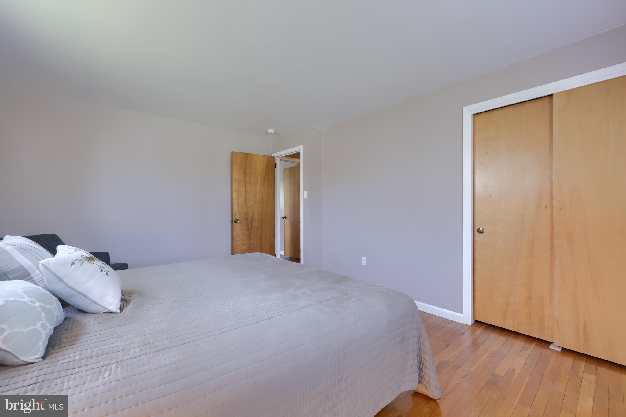 BLOOMINGDALE - Residential