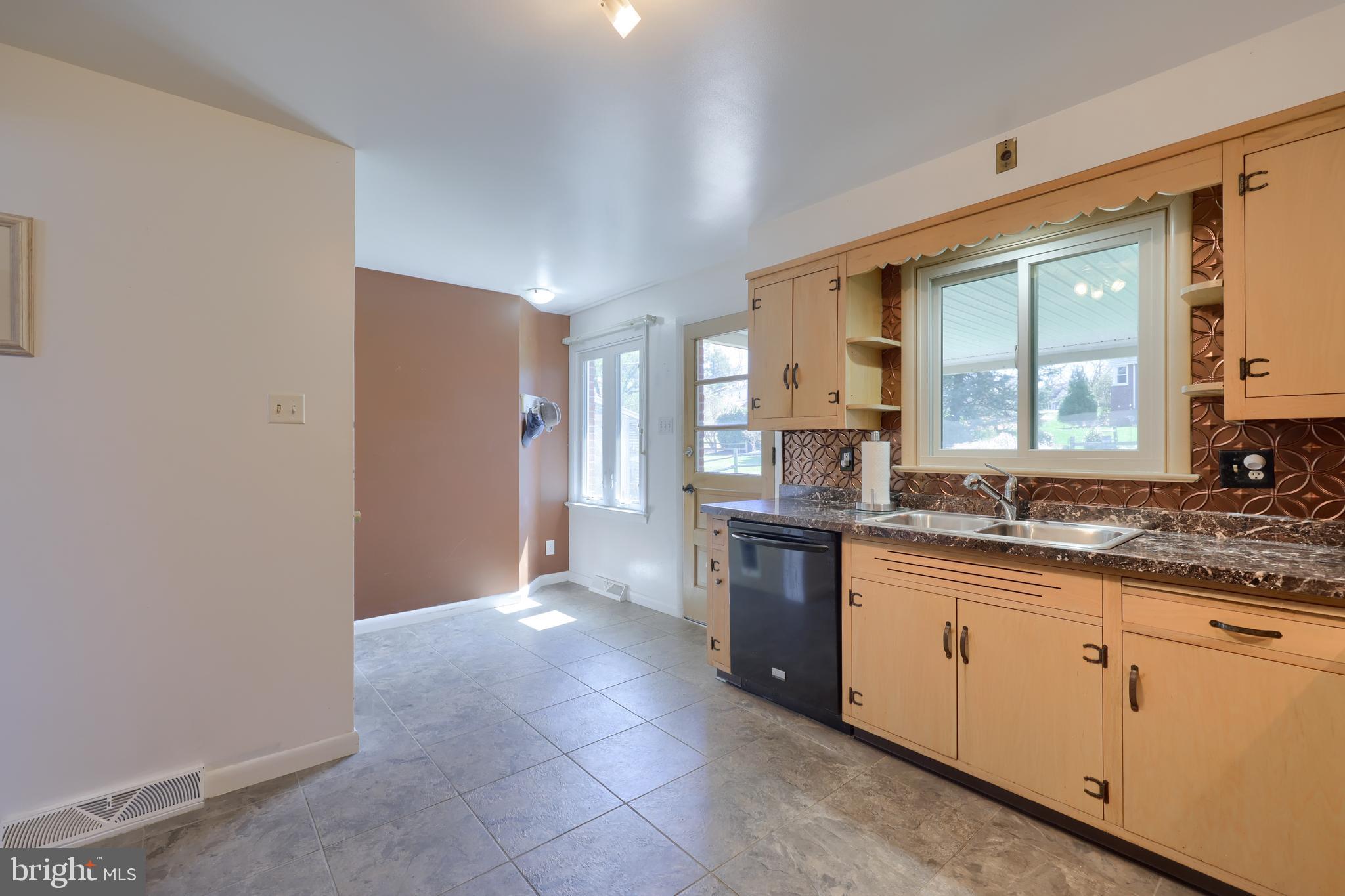 BLOOMINGDALE - Residential