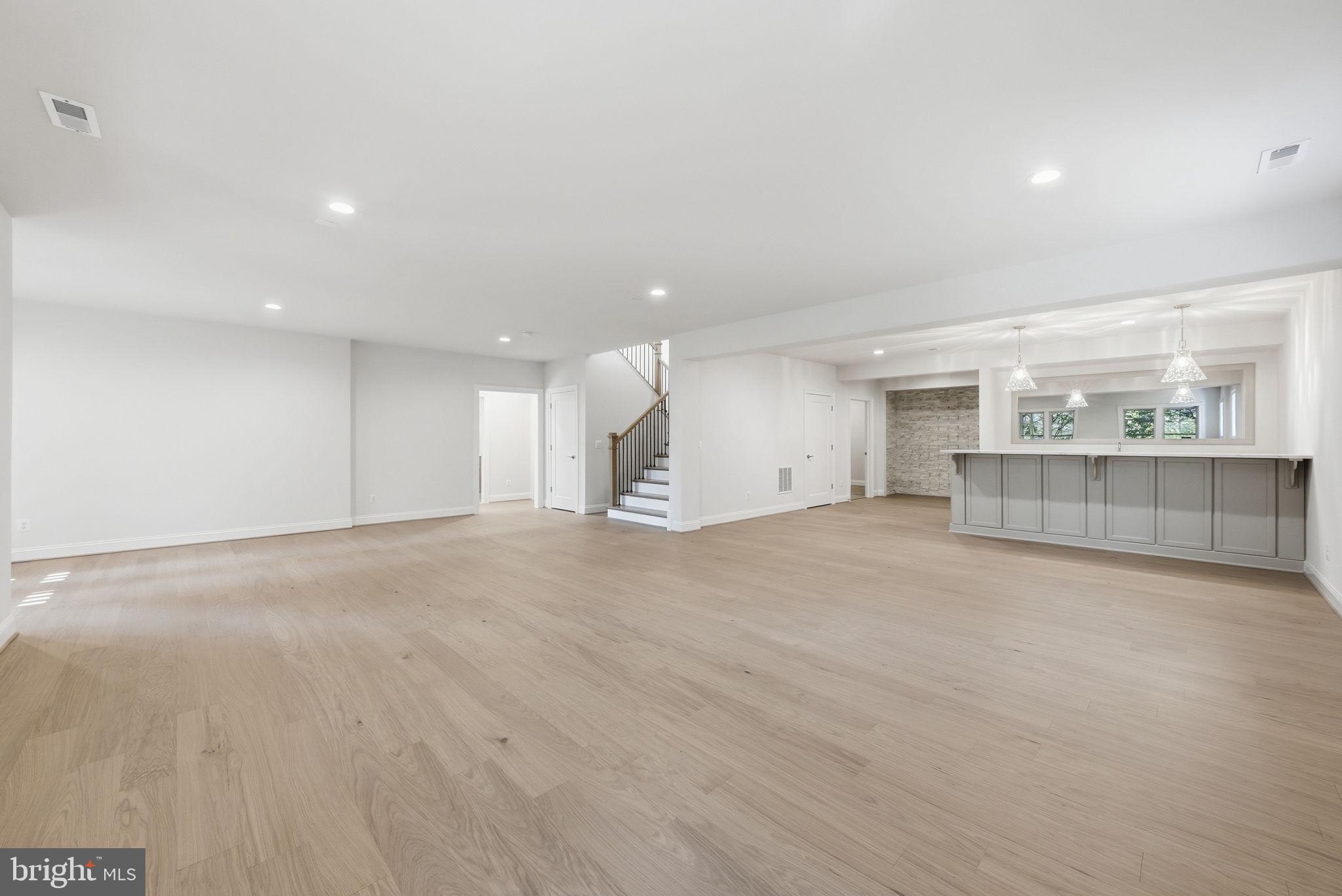 POTOMAC HILLS - Residential