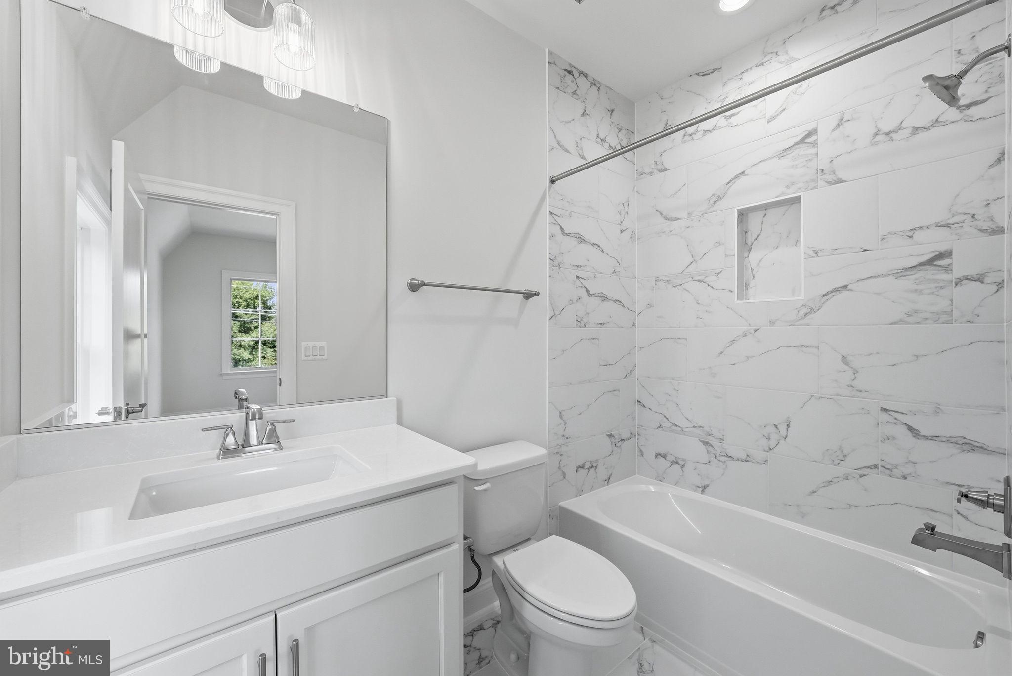 POTOMAC HILLS - Residential