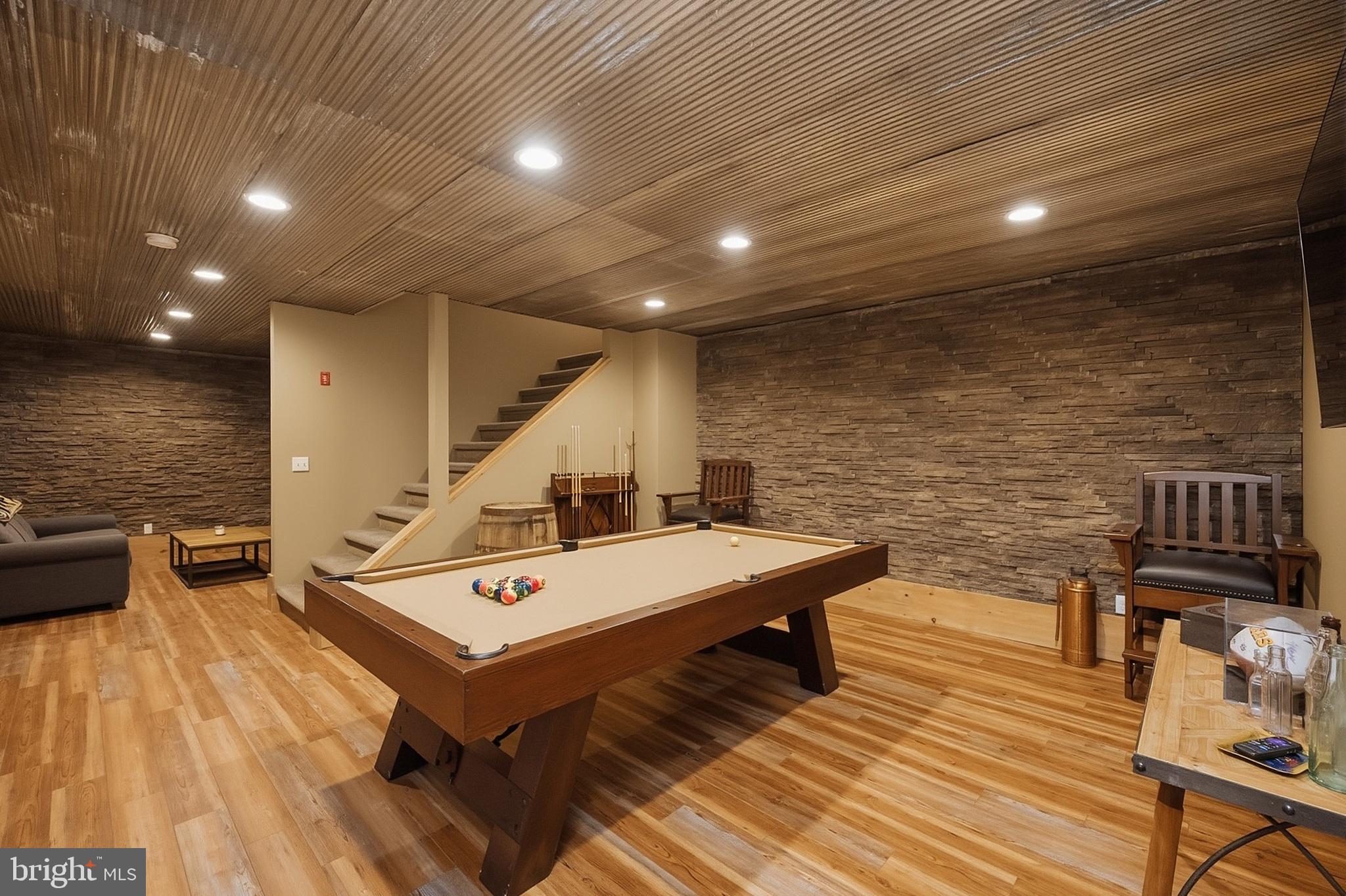 BEAR CREEK - Residential