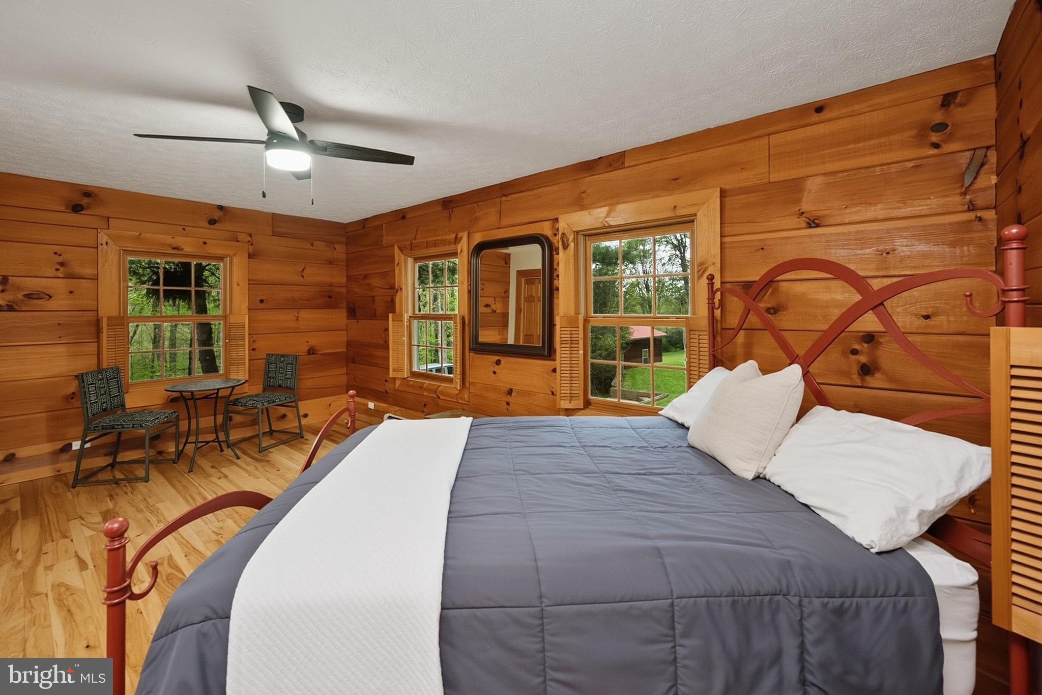 BEAR CREEK - Residential
